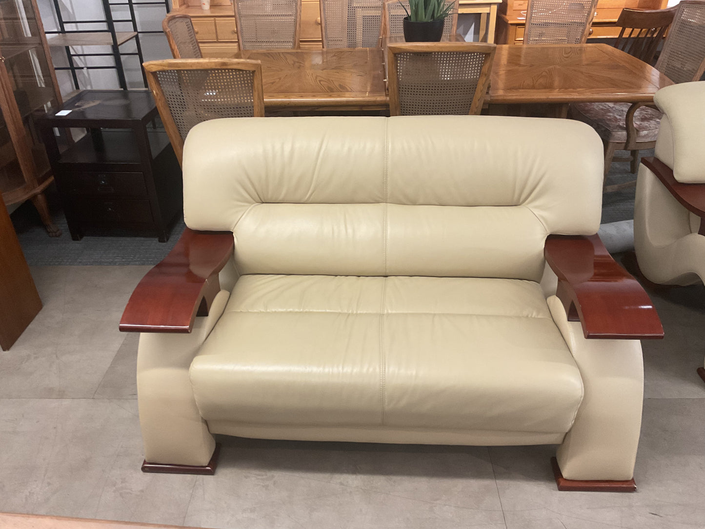 Cappuccino Sofa