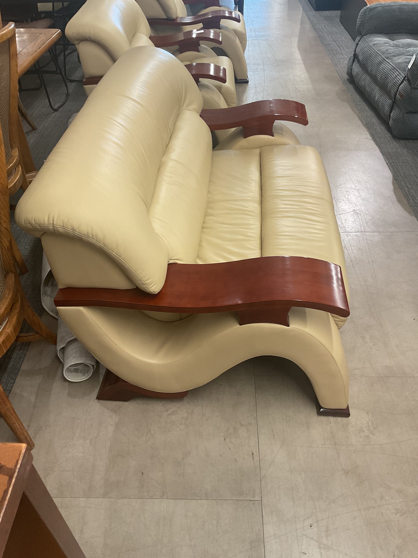 Cappuccino Sofa