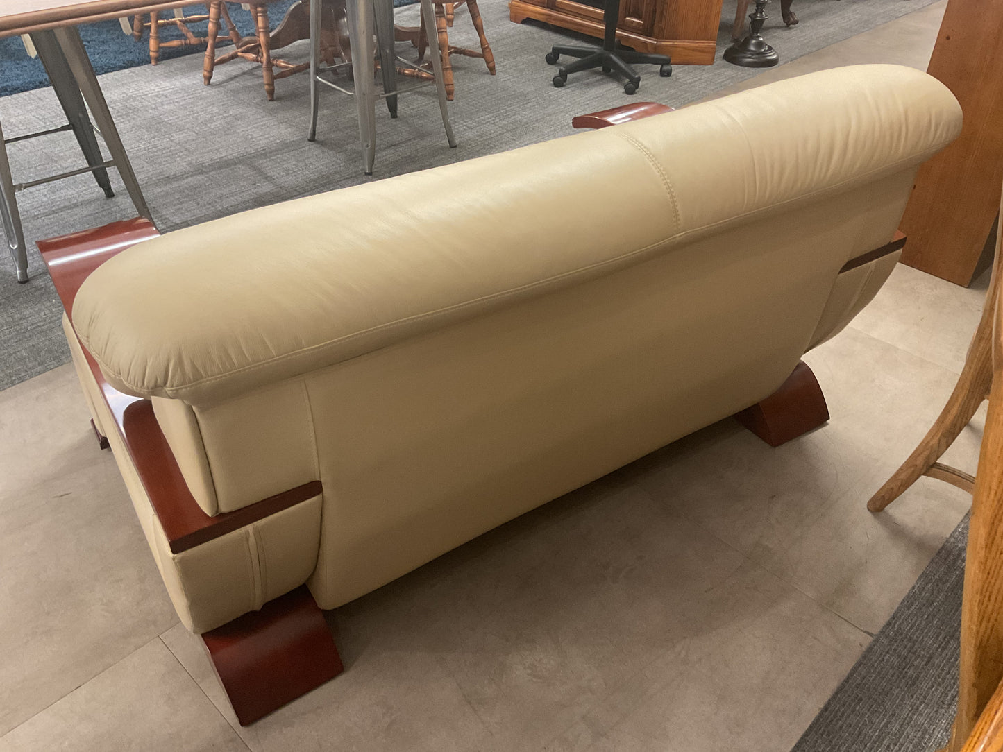 Cappuccino Sofa