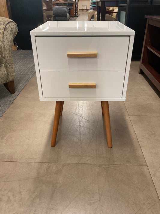 Cutie Nightstand