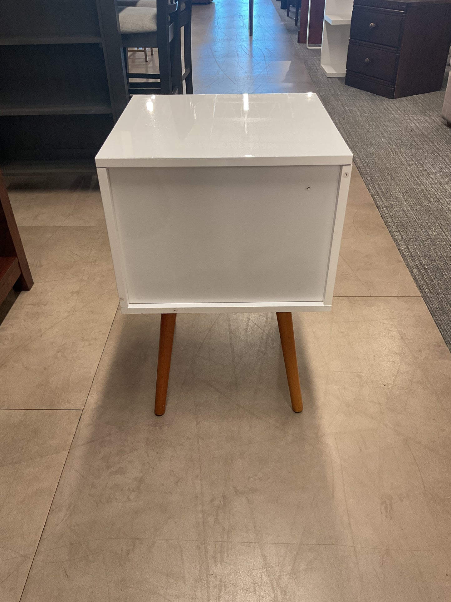 Cutie Nightstand