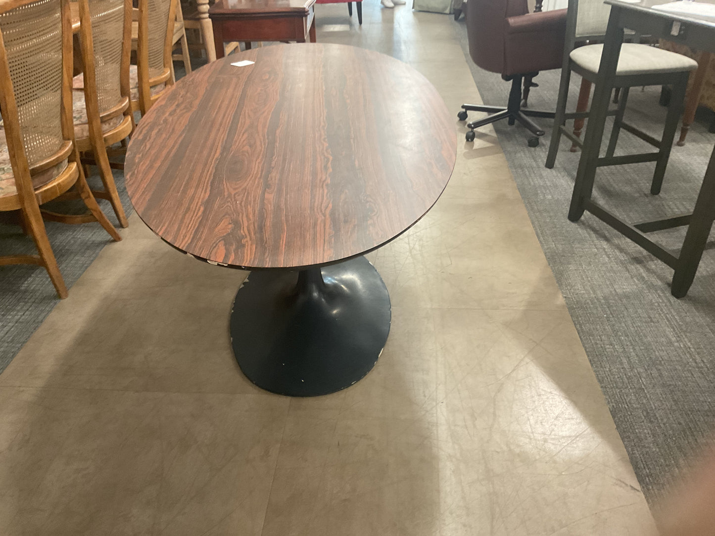 Surfboard table