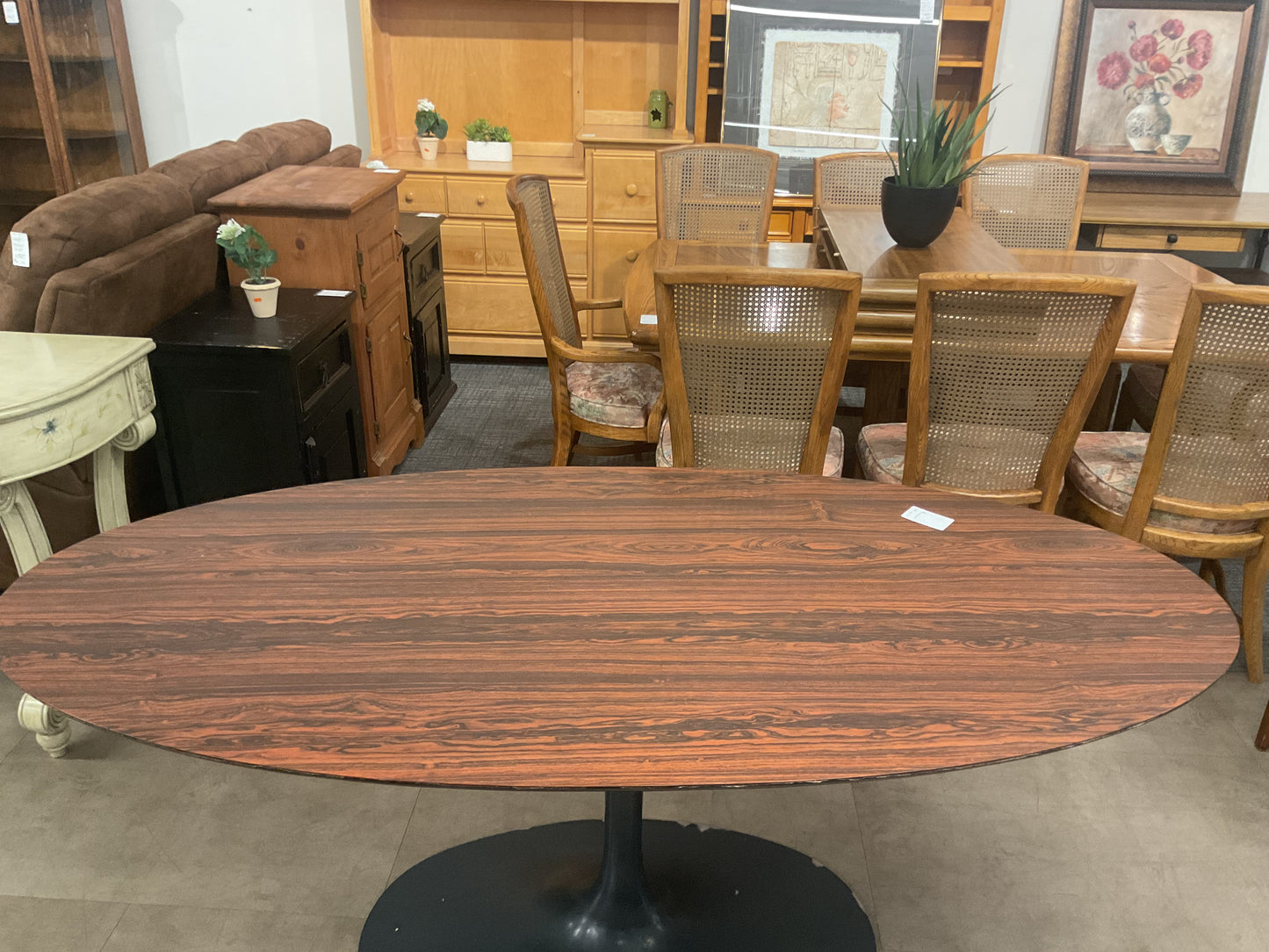 Surfboard table