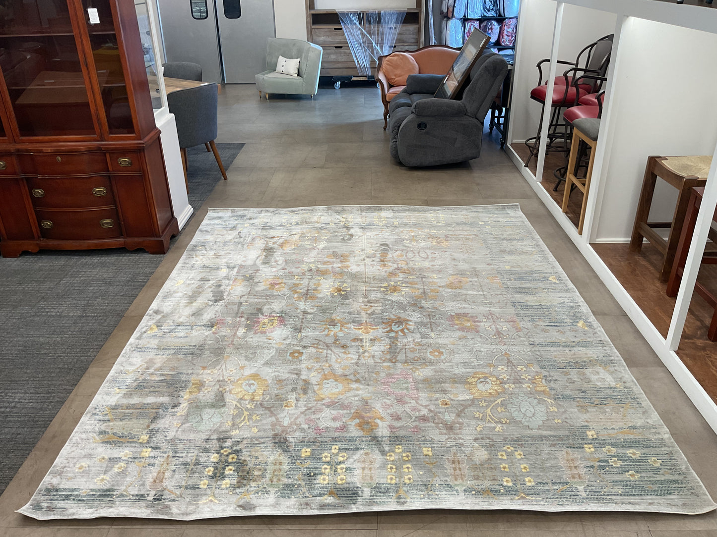 Valencia Rug (R050)