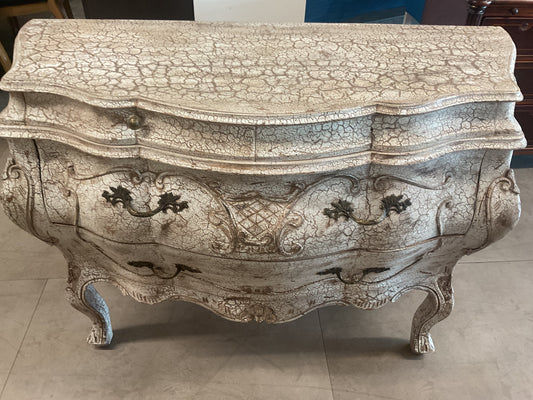 Chinoi Commode Chest