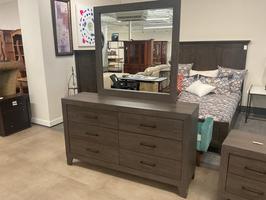 Two You Dresser