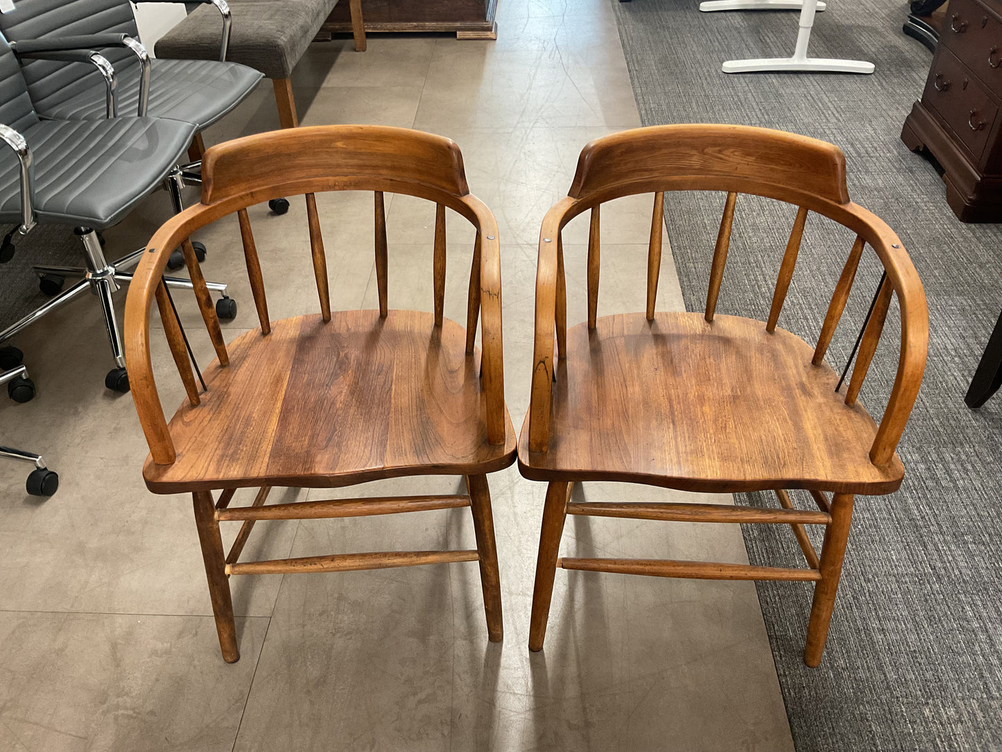 Captain Chair Set