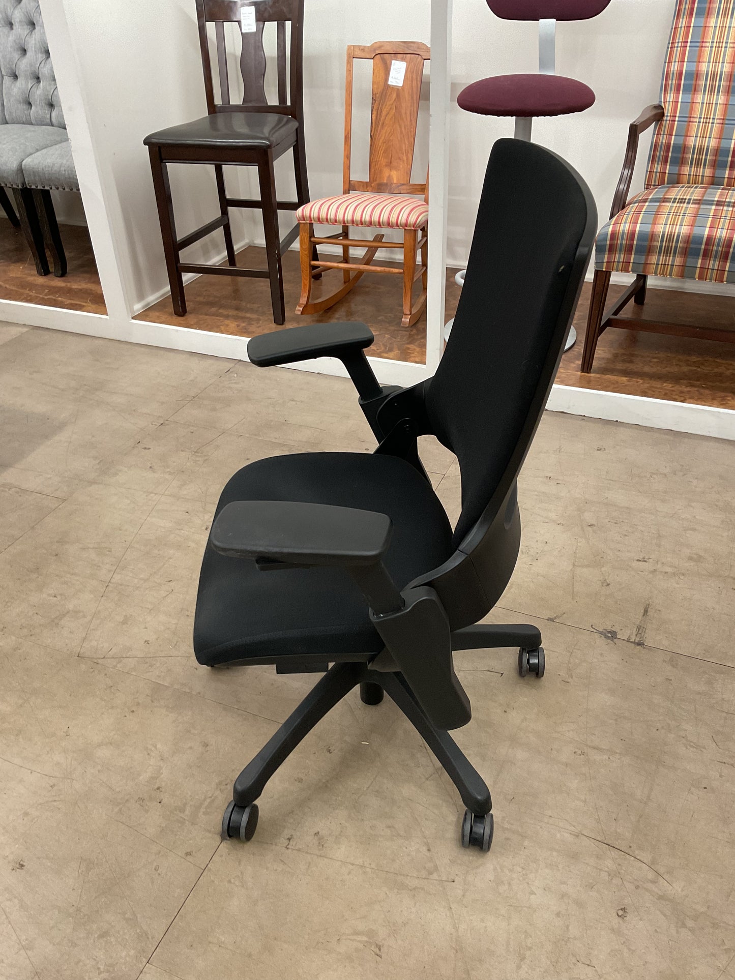 Roll In Office Chair
