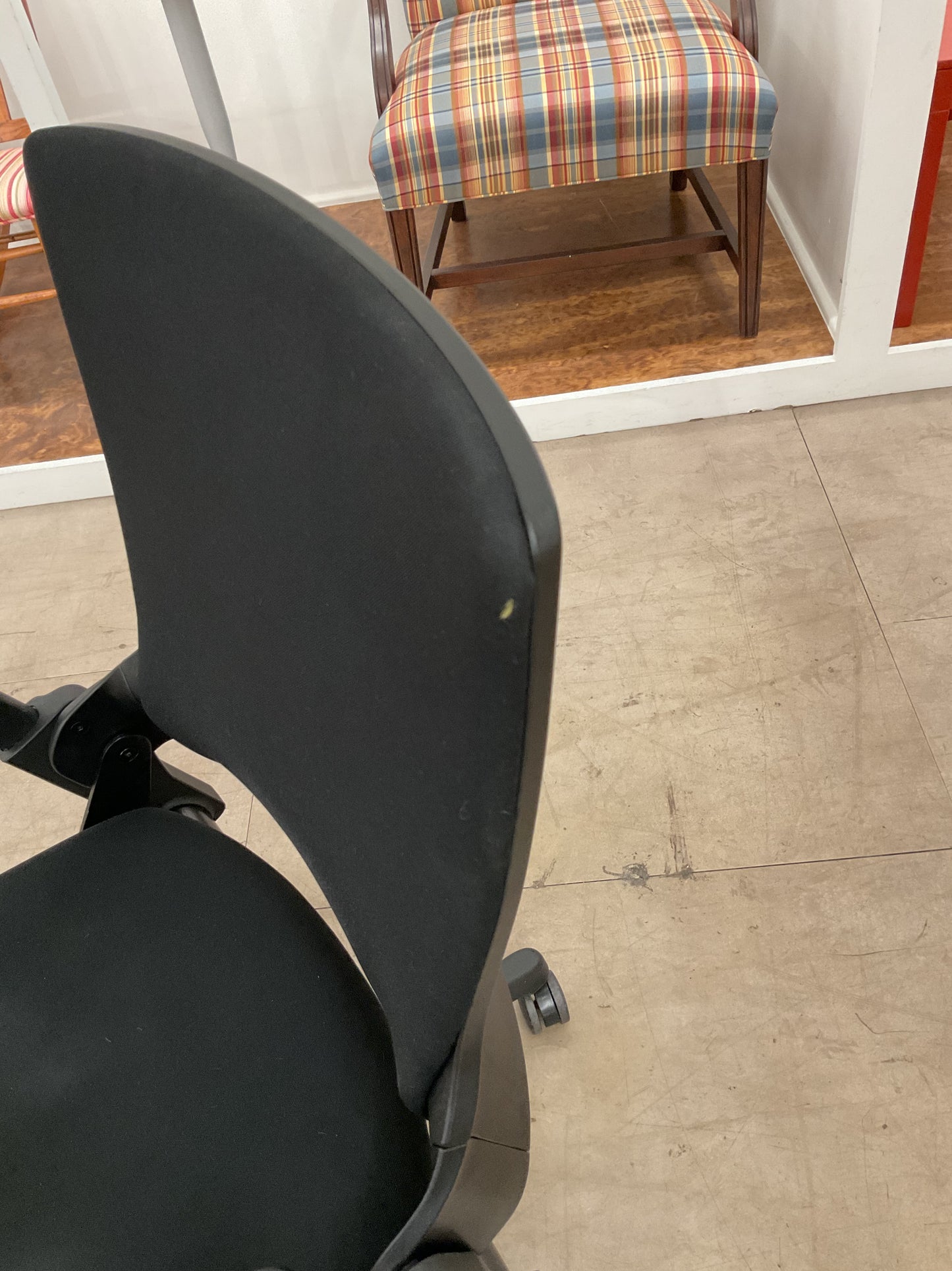Roll In Office Chair