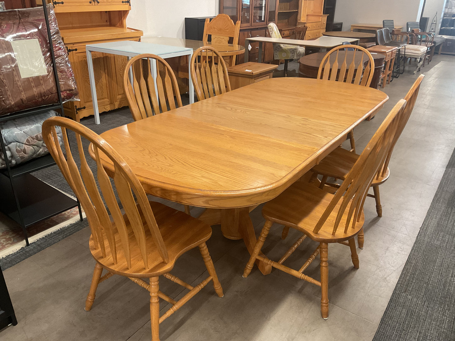 Winnie Dining Set