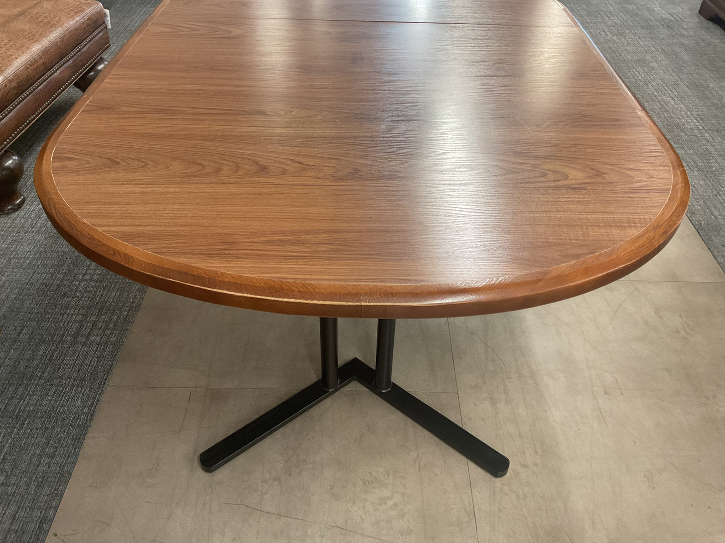 Arrow Dining Table