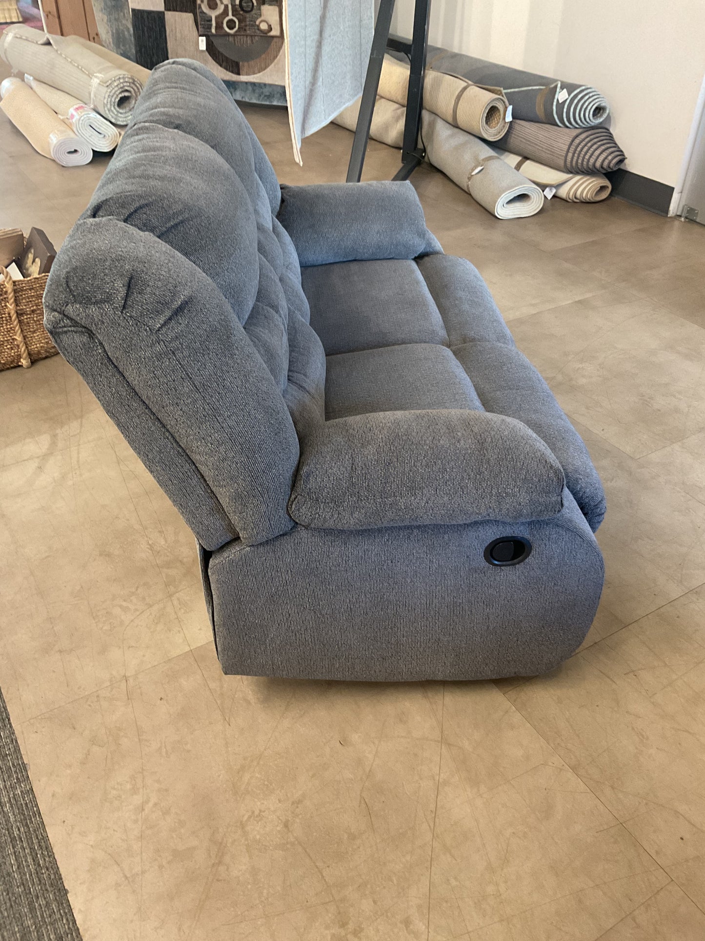 Kick Back Sofa