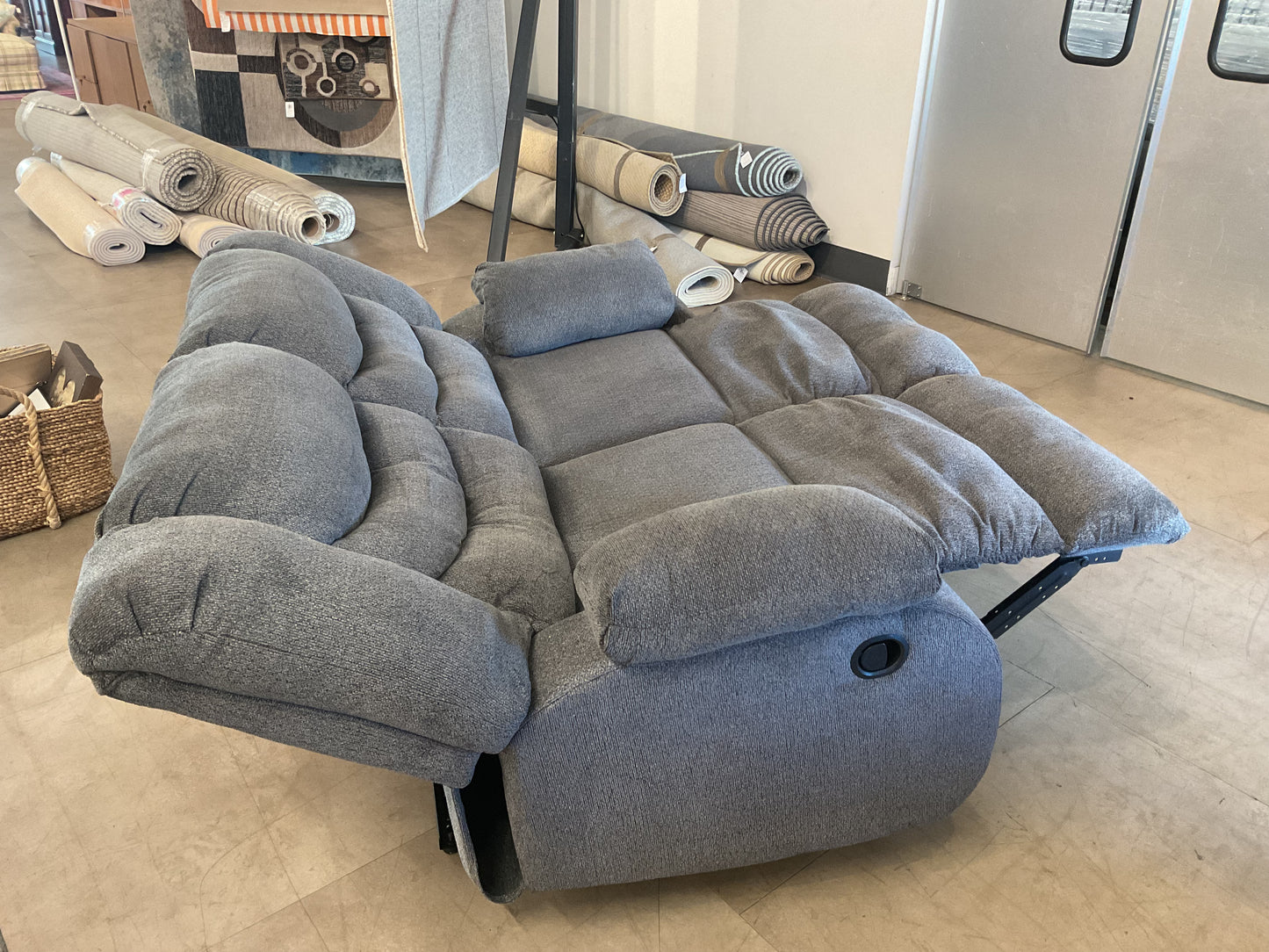 Kick Back Sofa