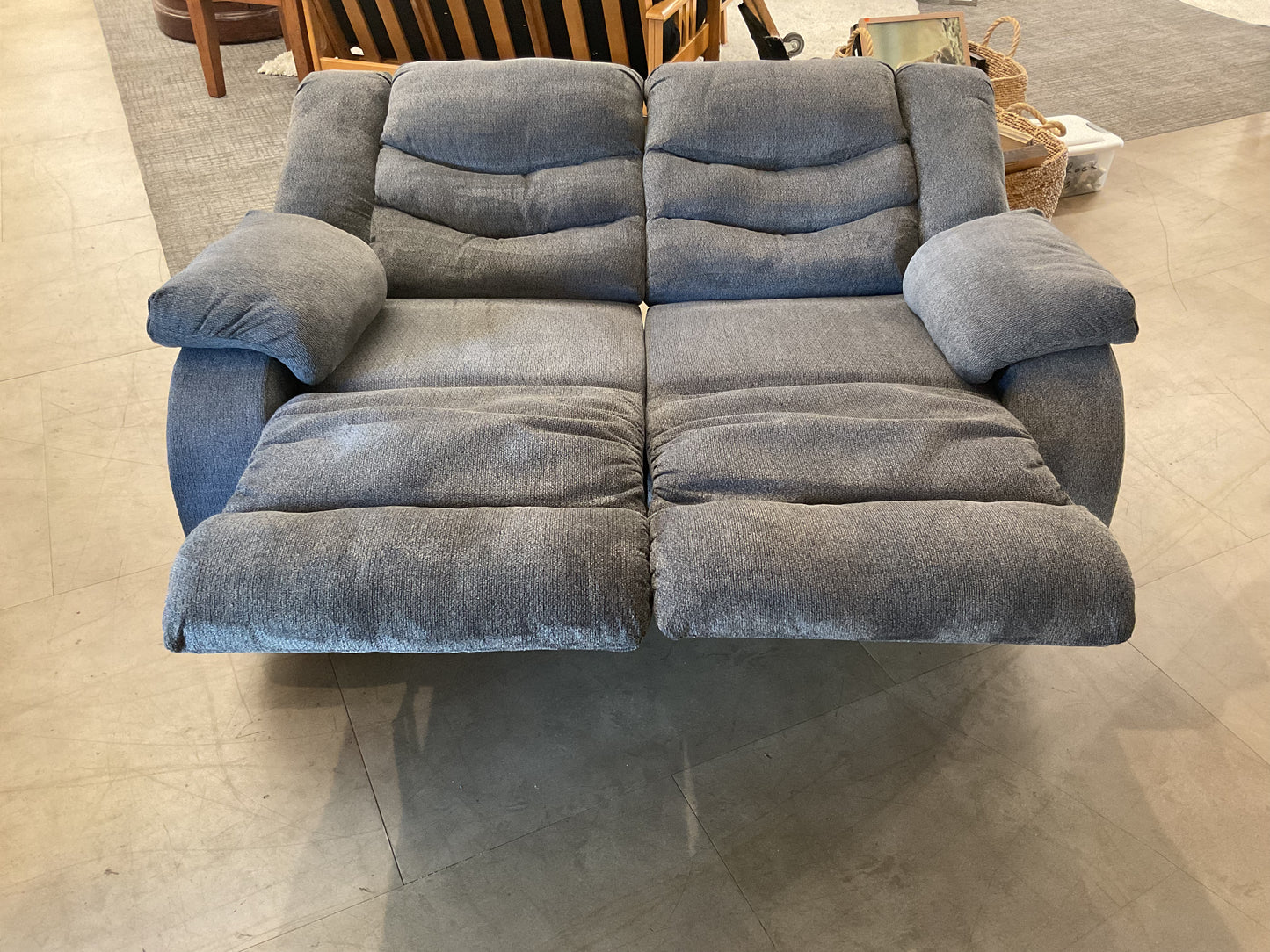 Kick Back Sofa