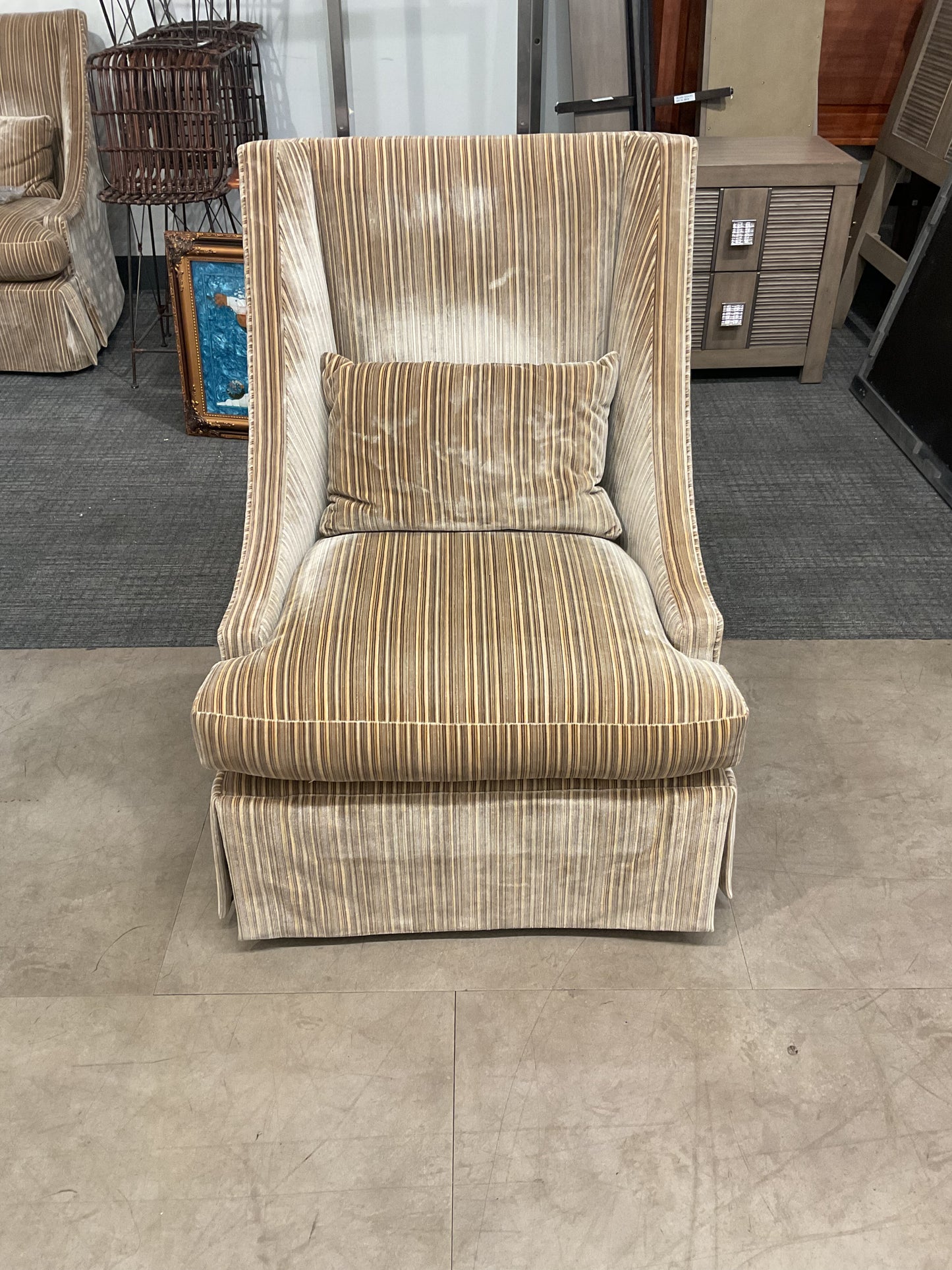 Lizard Chair