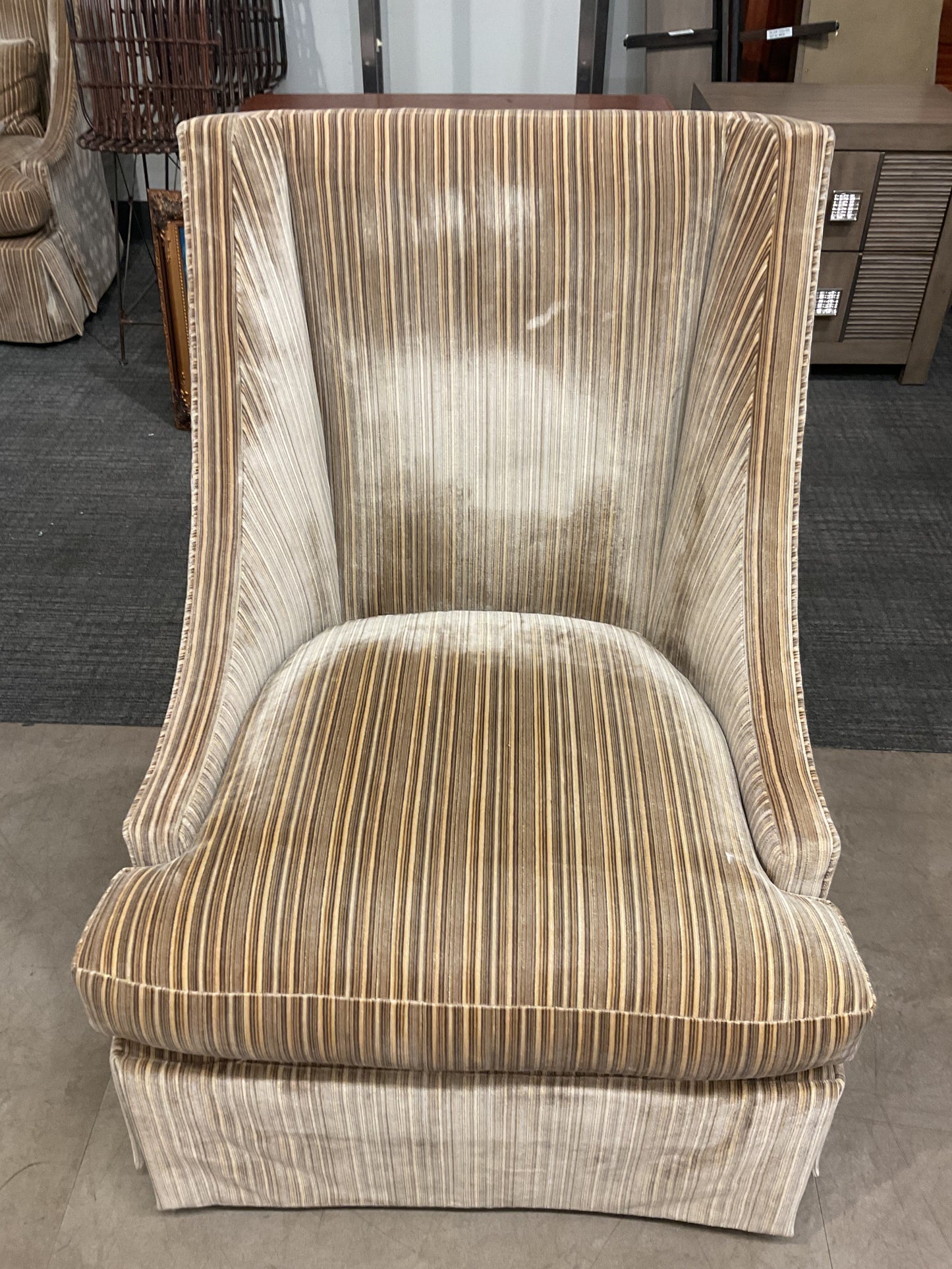 Lizard Chair