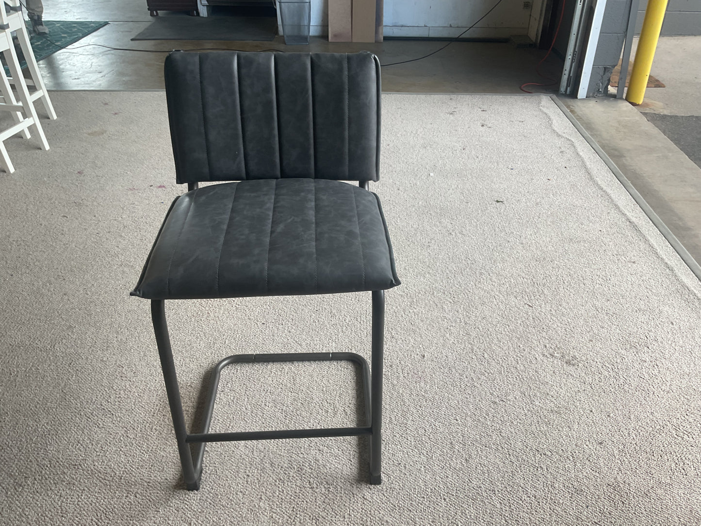 Wolf Bar Stool Set ( WH )