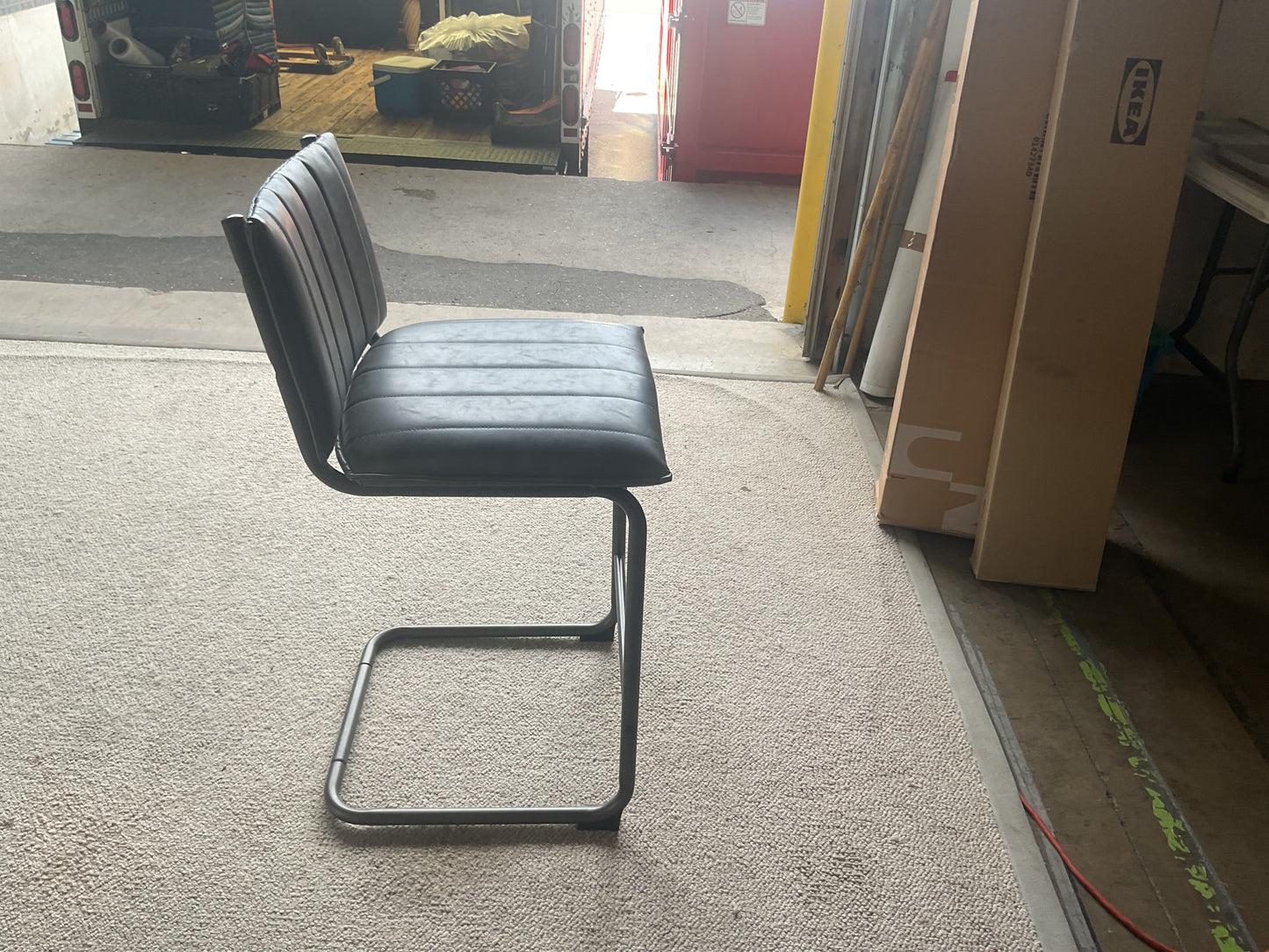 Wolf Bar Stool Set ( WH )