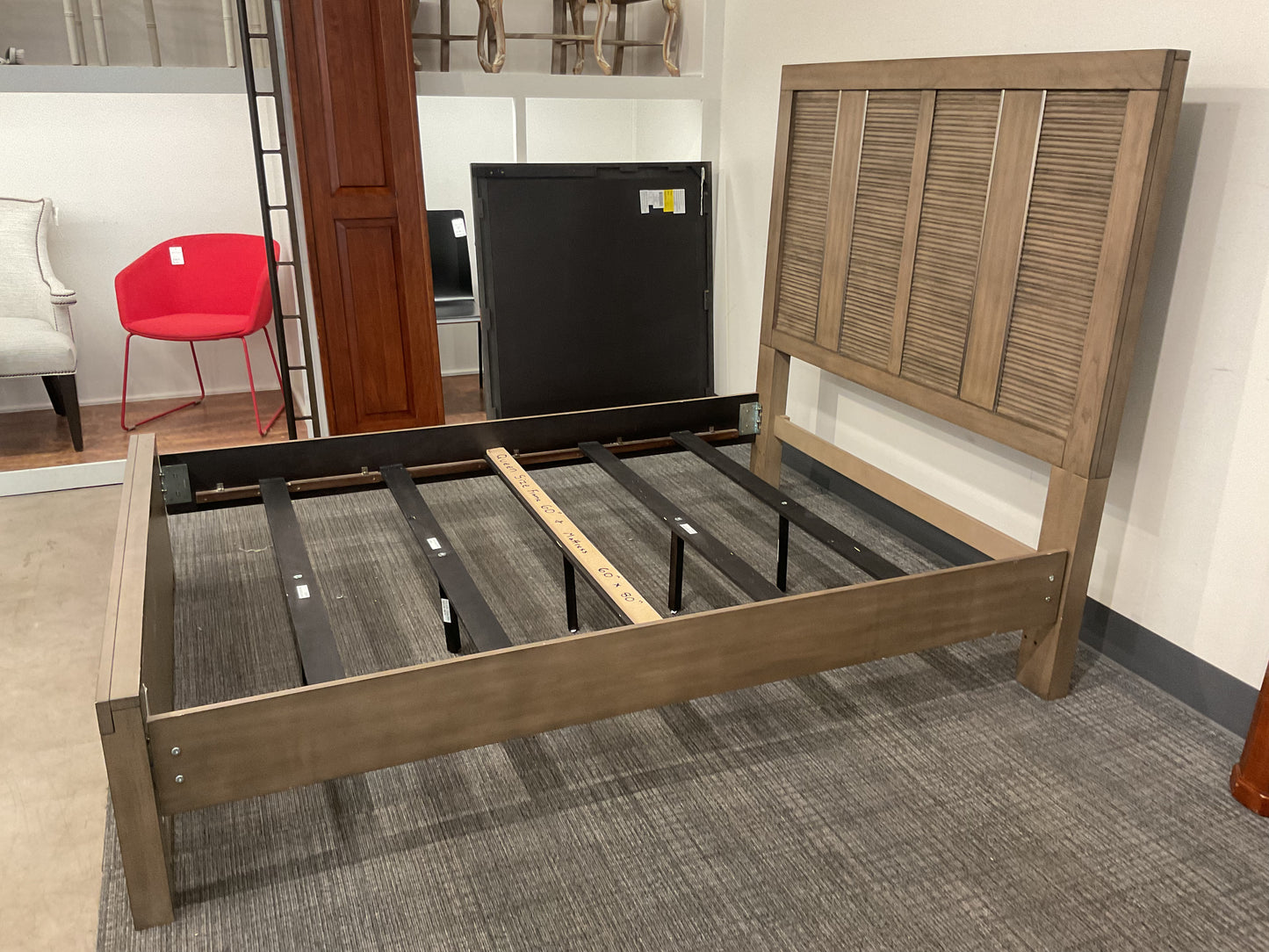 Barn Queen Bed (B083)