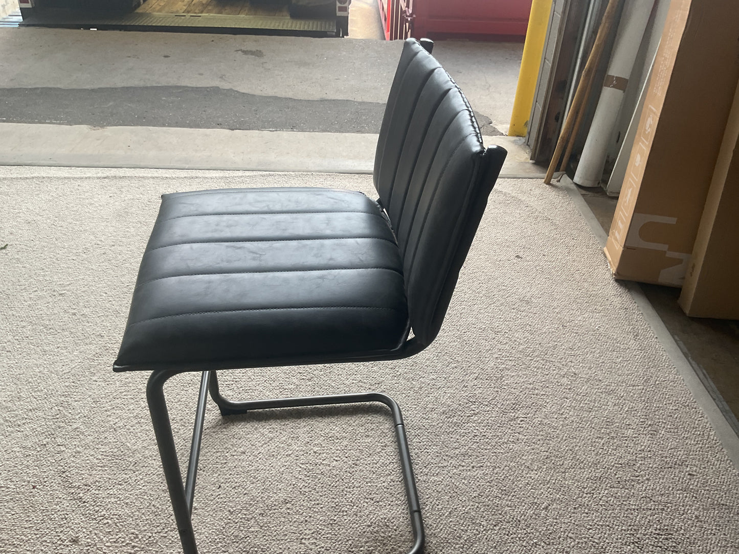Wolf Bar Stool Set ( WH )