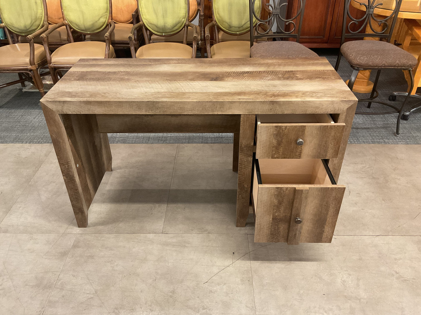 Rusty’s Desk