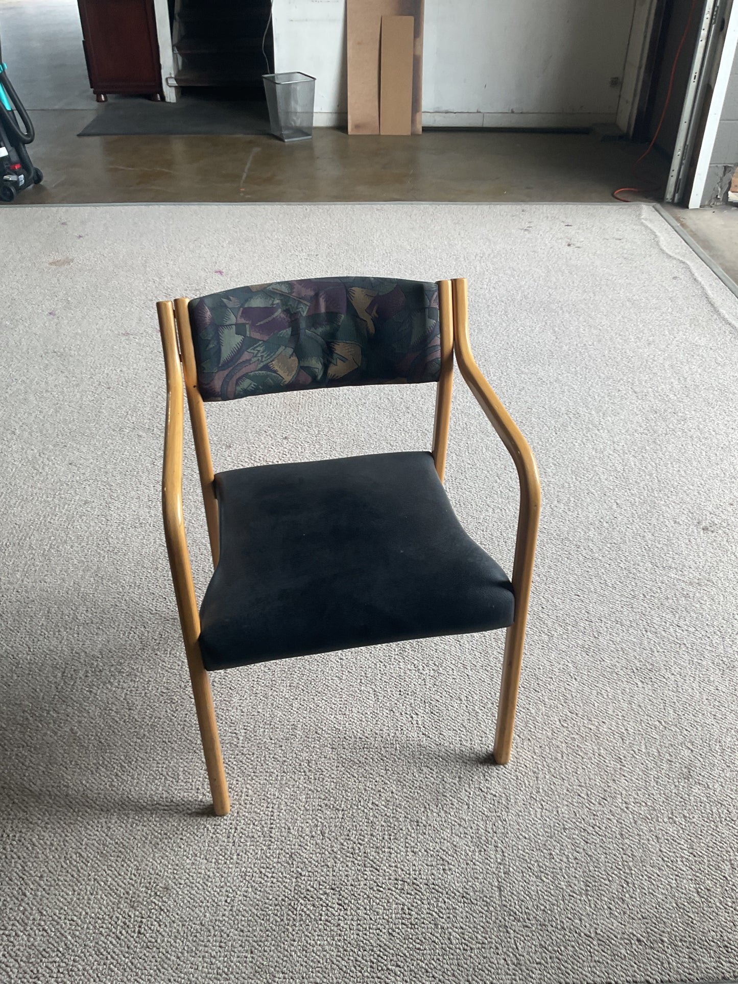The Chair (WH)