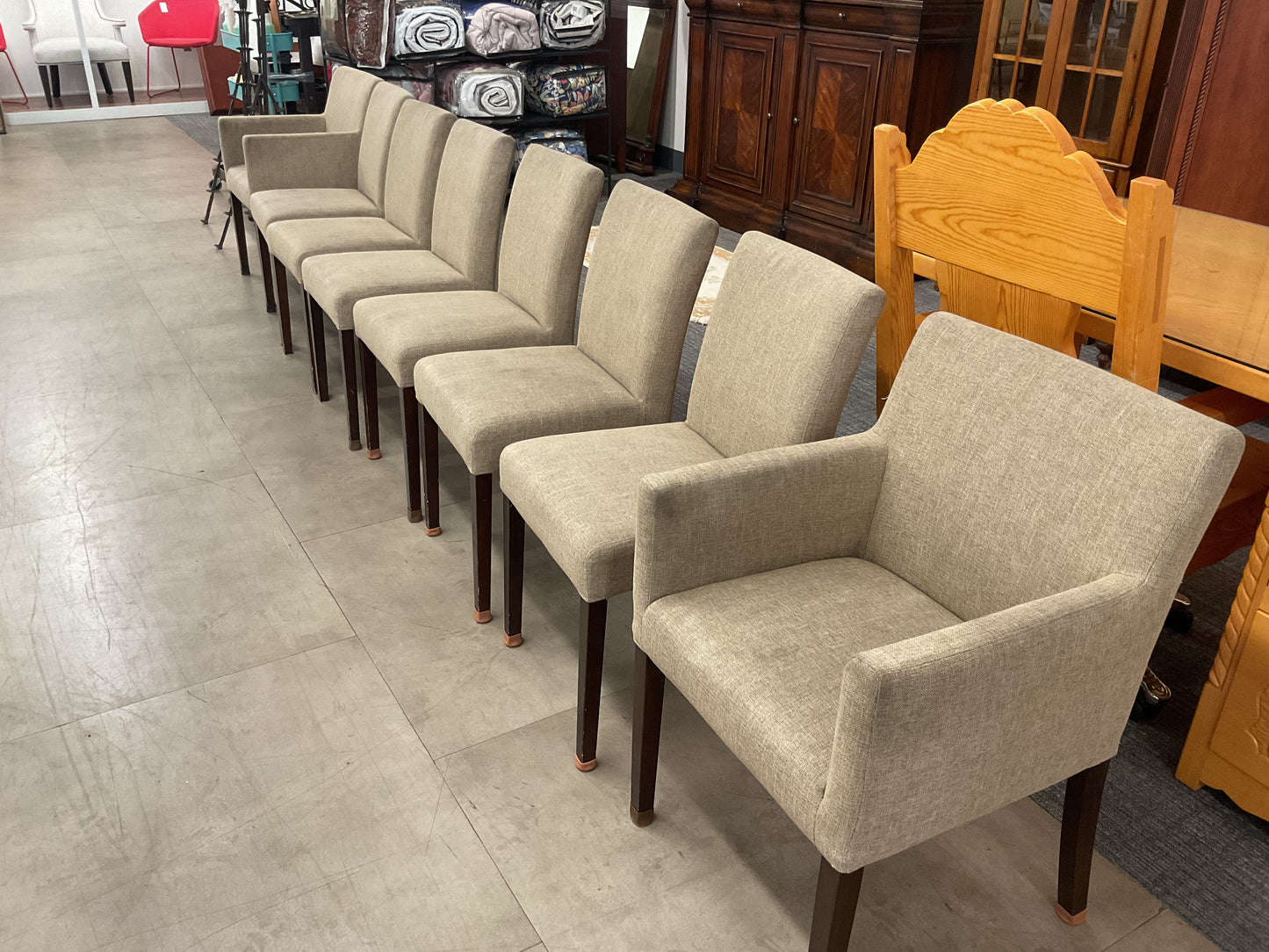 Ate Chair Set