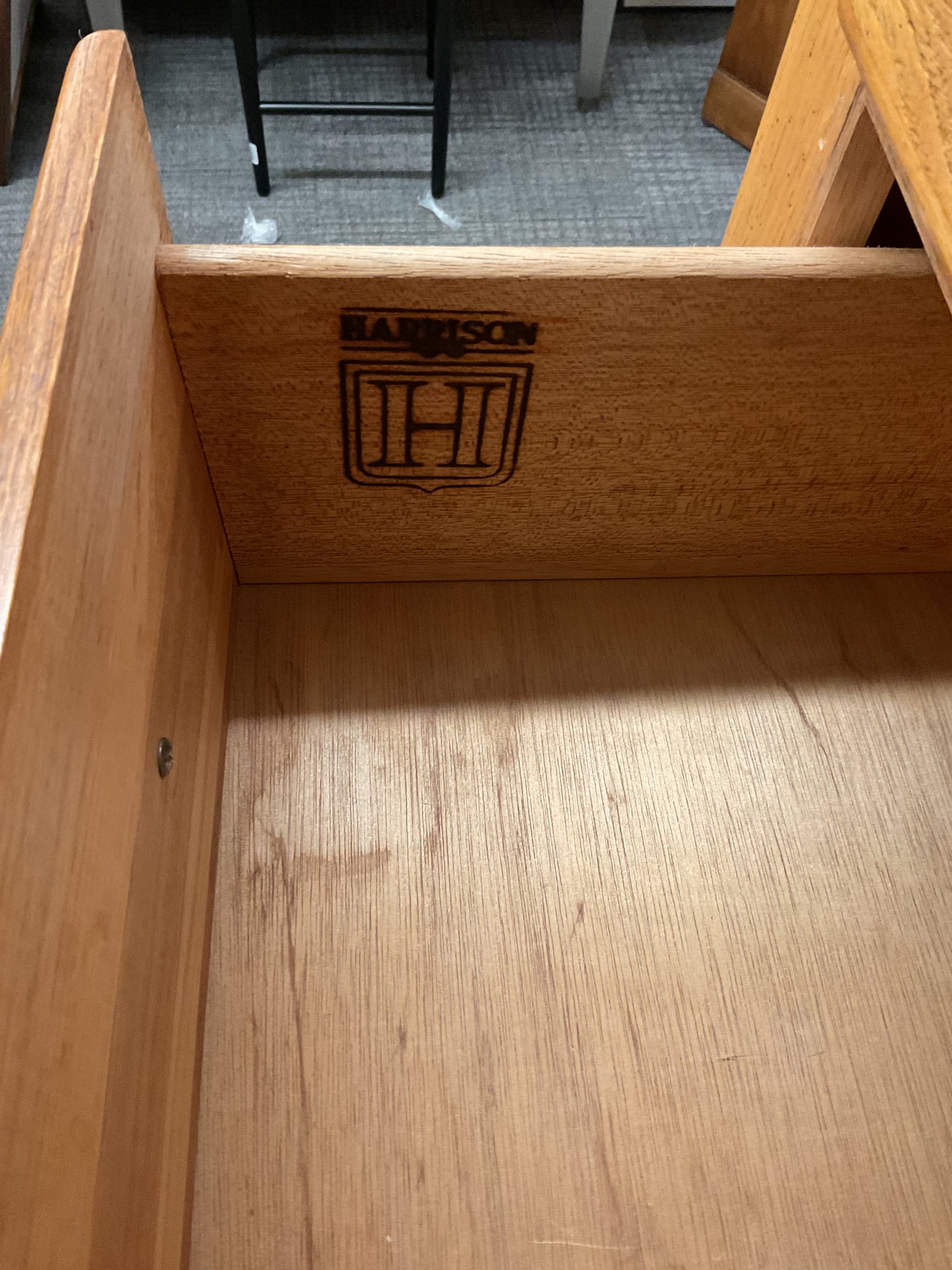 Wood Dresser 8 Drawers