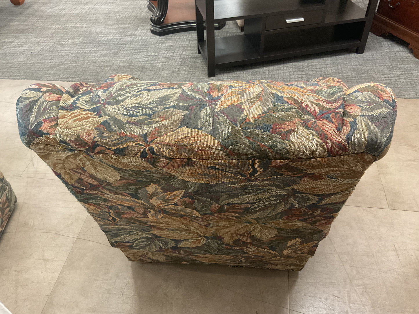 Now Lean Back Chair