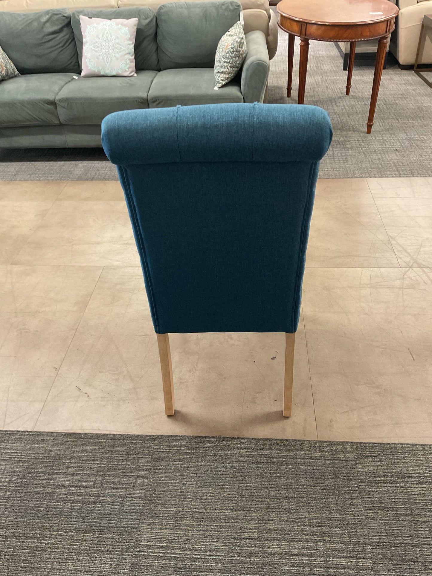 Blewy Chair