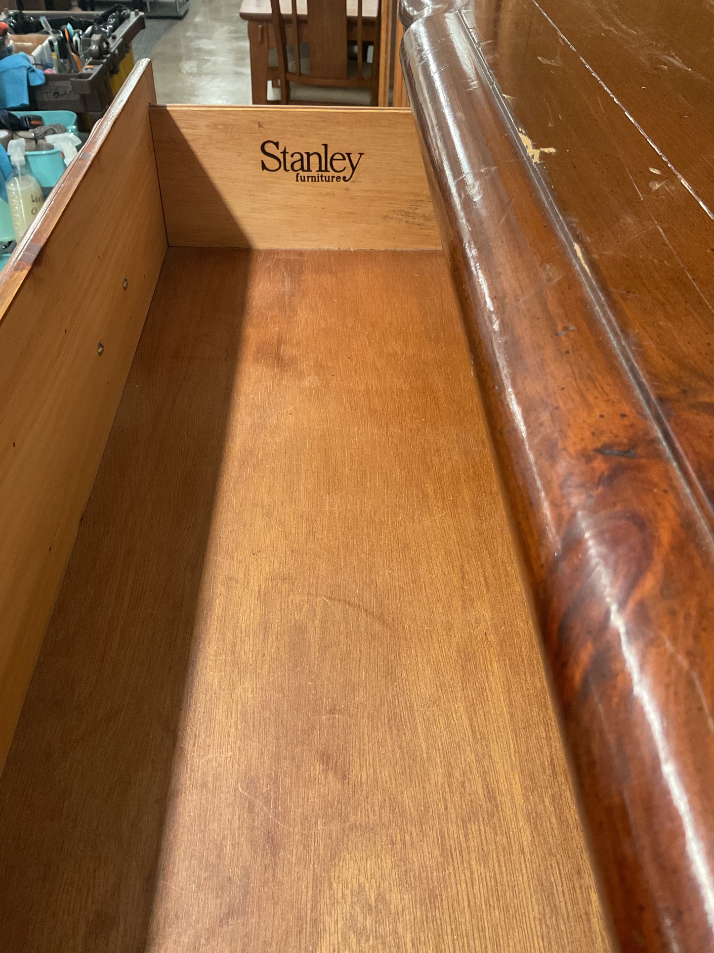 Stan The Man Dresser