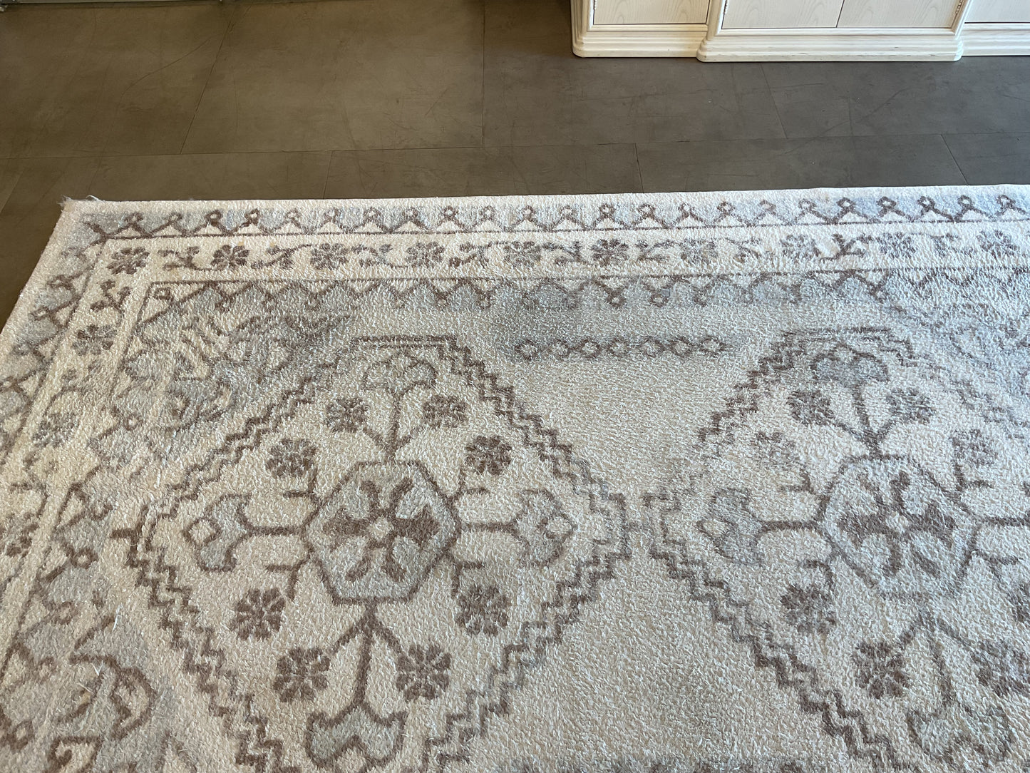 Snowflake Rug (R059)