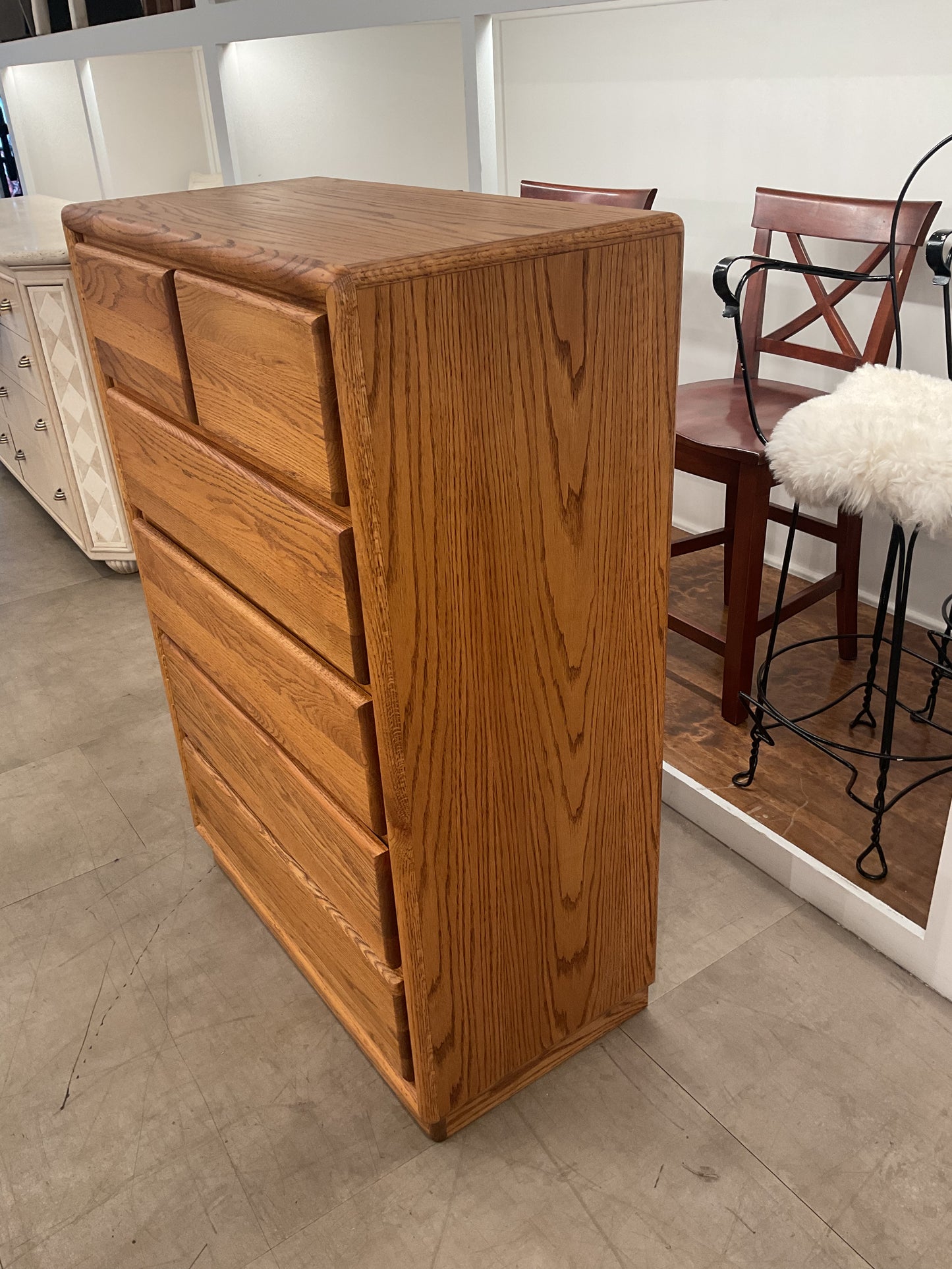 Colorado Dresser