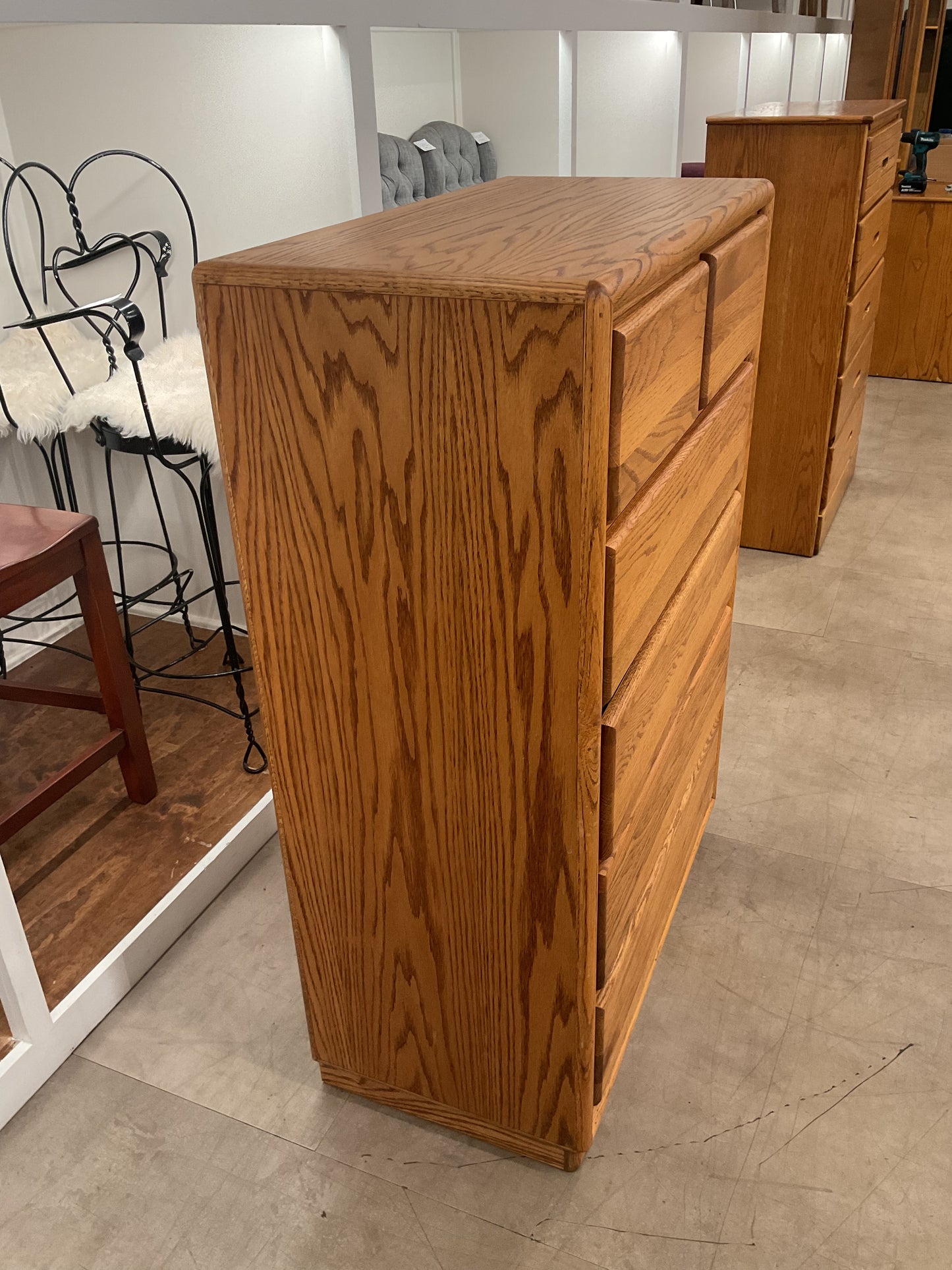 Colorado Dresser