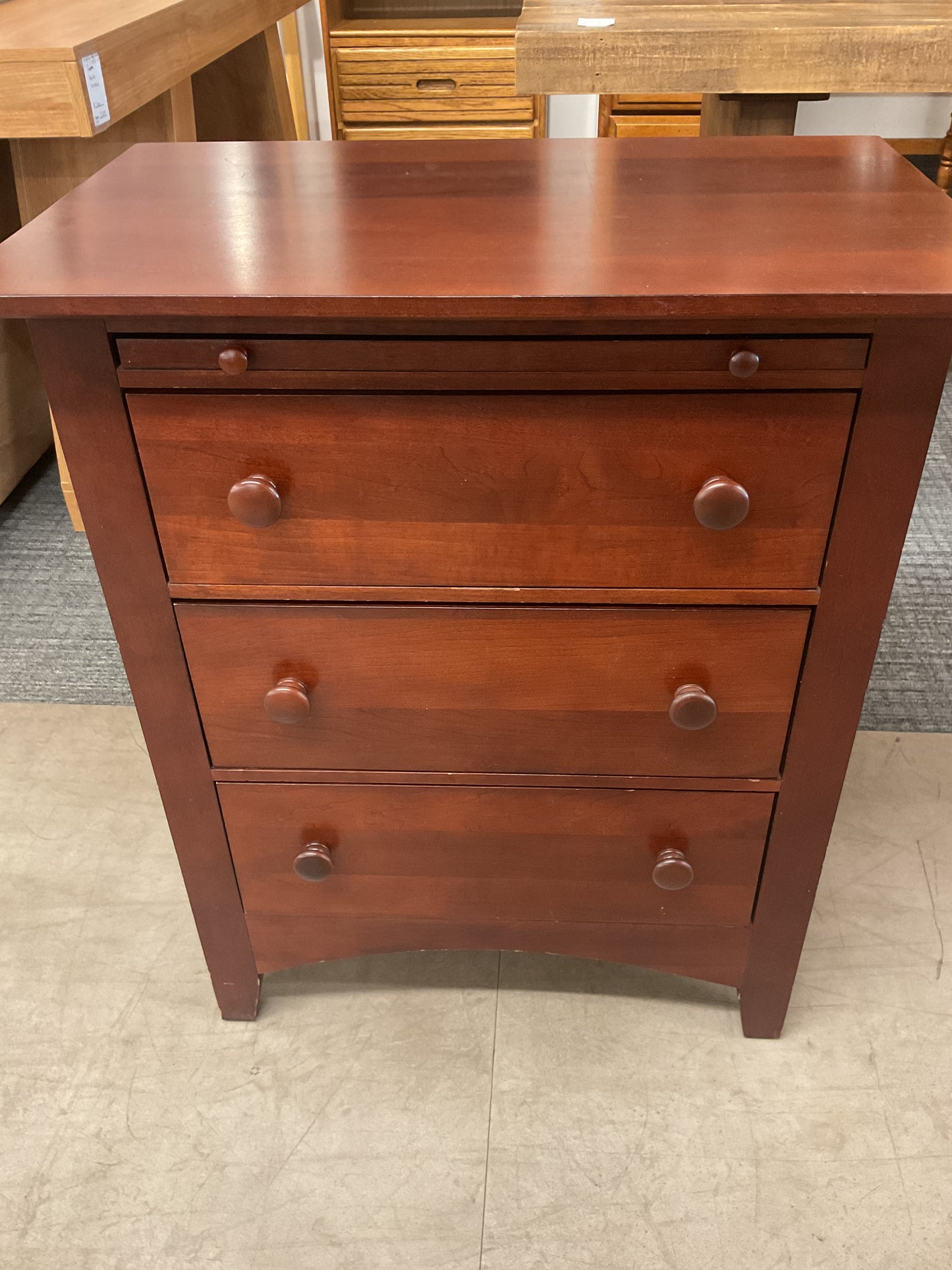 Kinny Nighstand