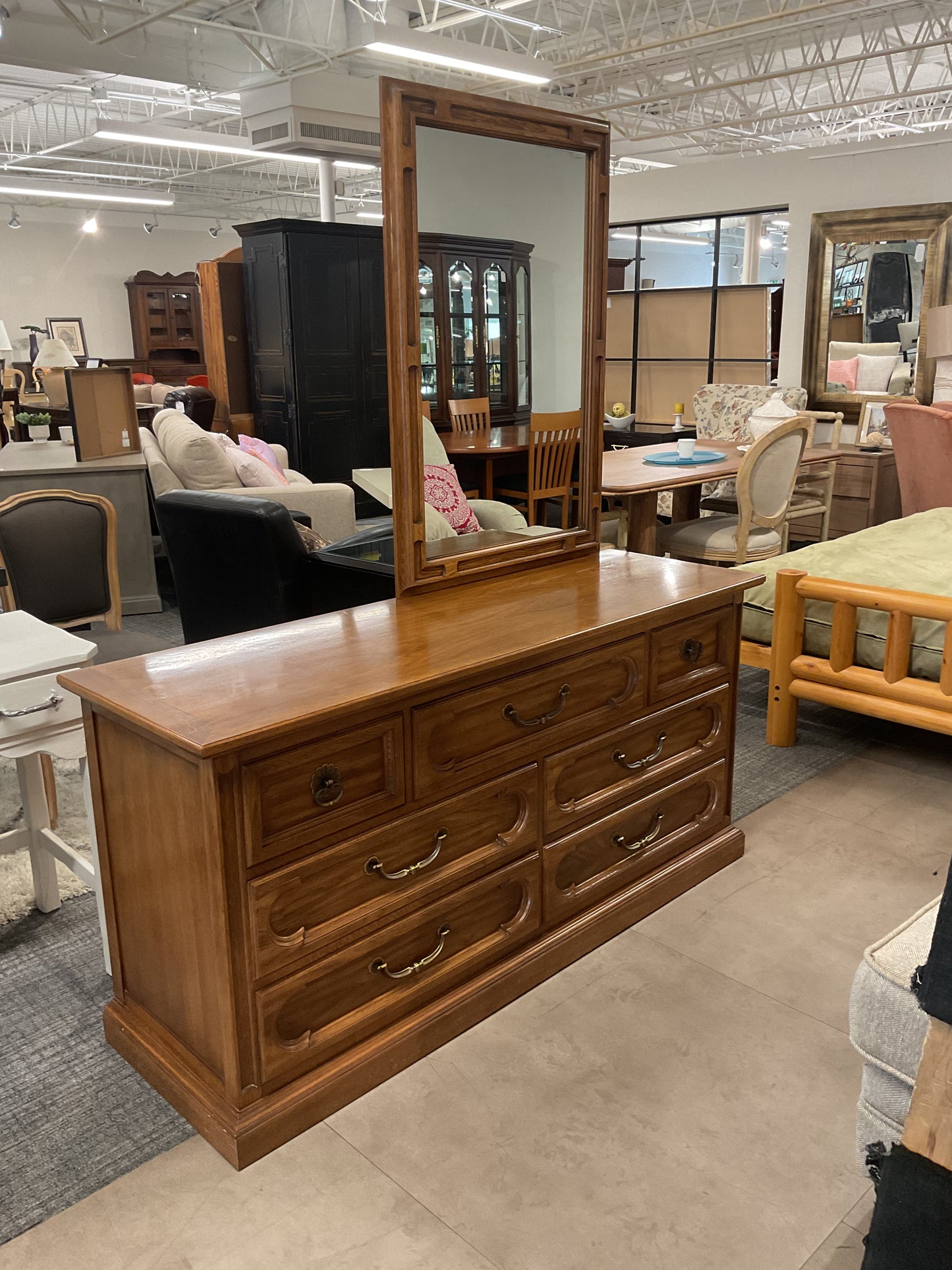 Darling Dresser with mirror *Wh*