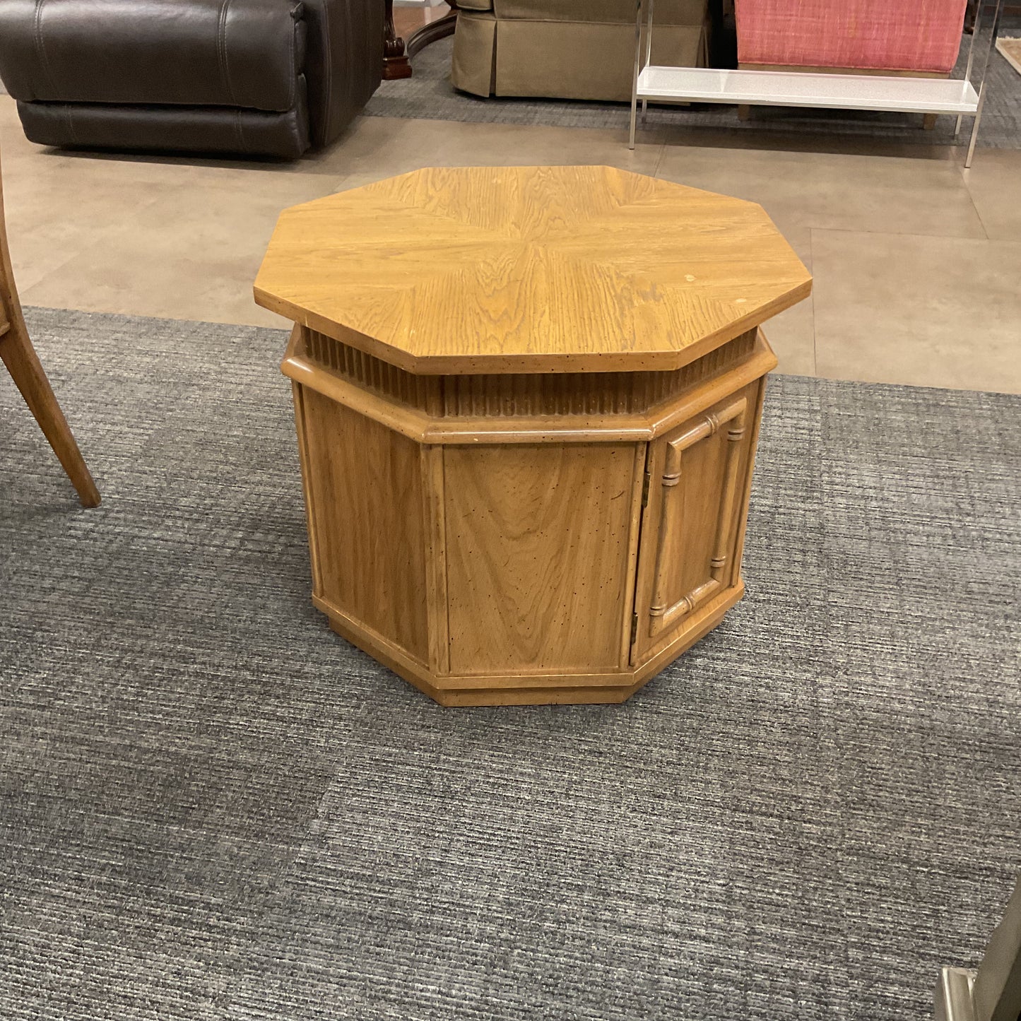 Hexacool Modern Side Table
