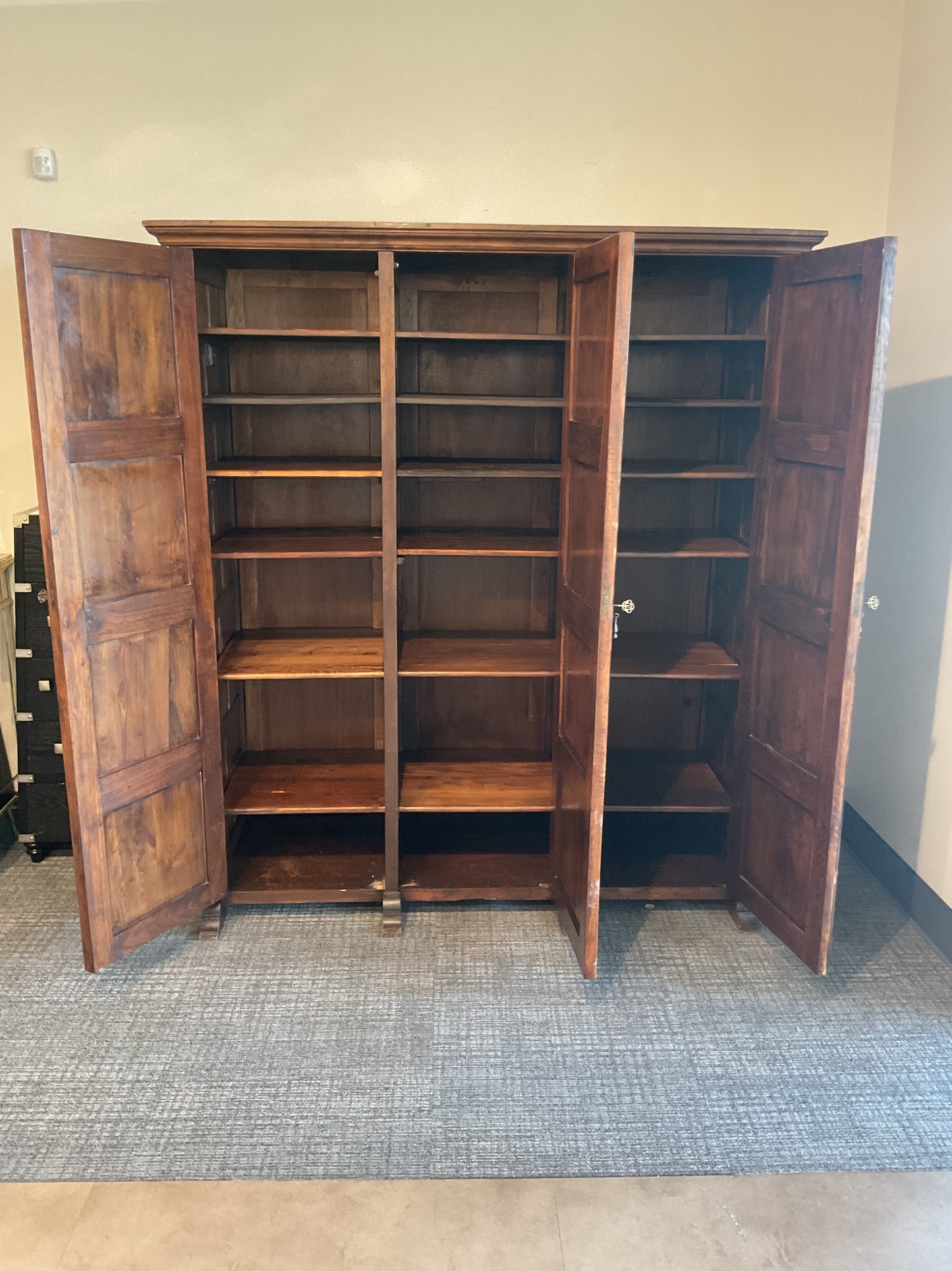 Jumanji Cabinet
