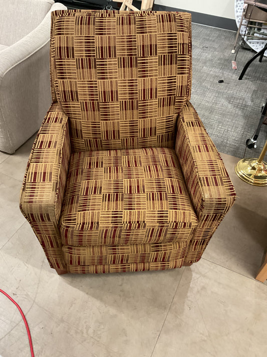 La-Z-Boy Recliner Chair Red Tan Geometric Pattern