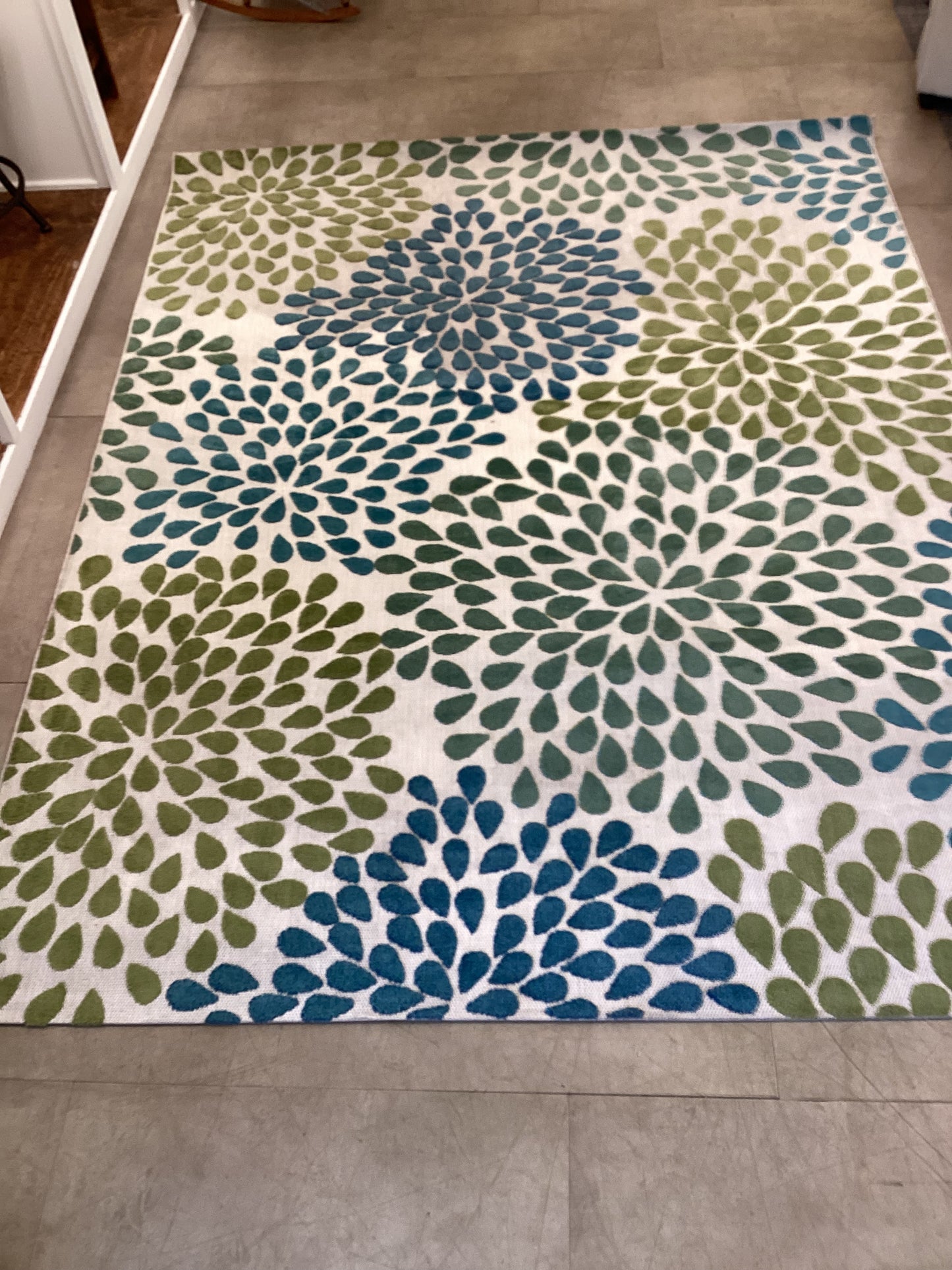 Green & Blue Clusters Rug (R032)
