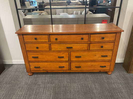 Got Room Dresser