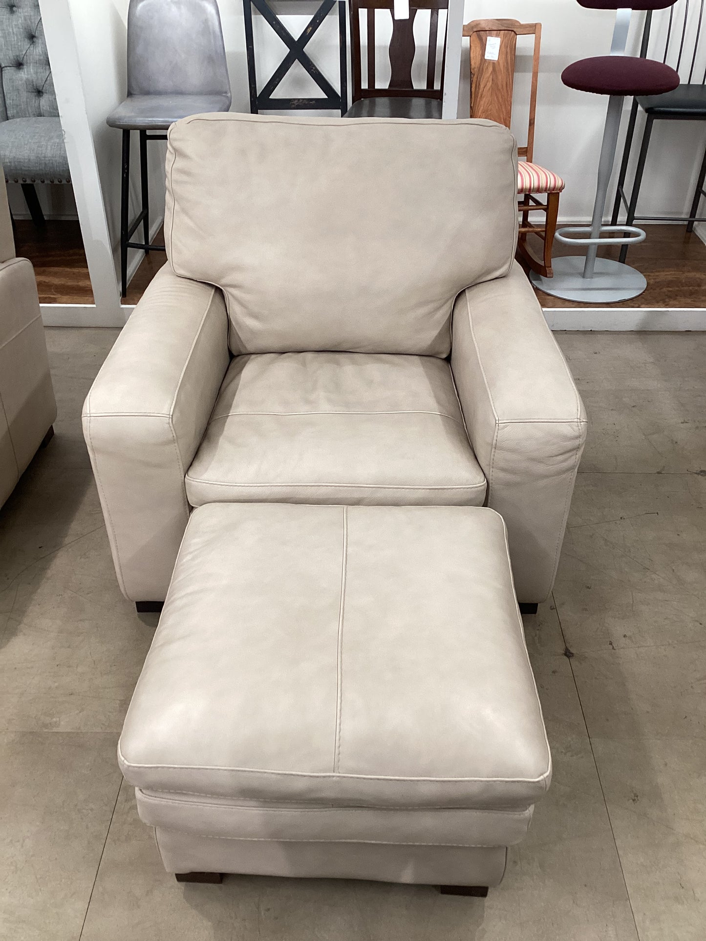 Stretch Out Chair
