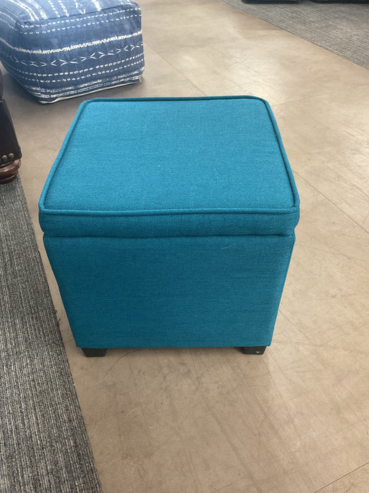 Footloose Ottoman