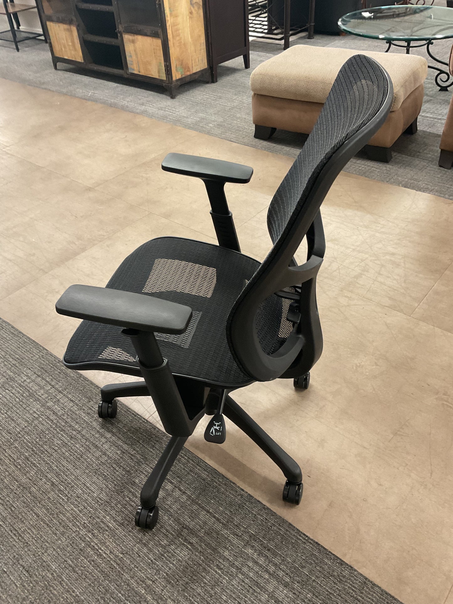 Swivel Around Office Chair