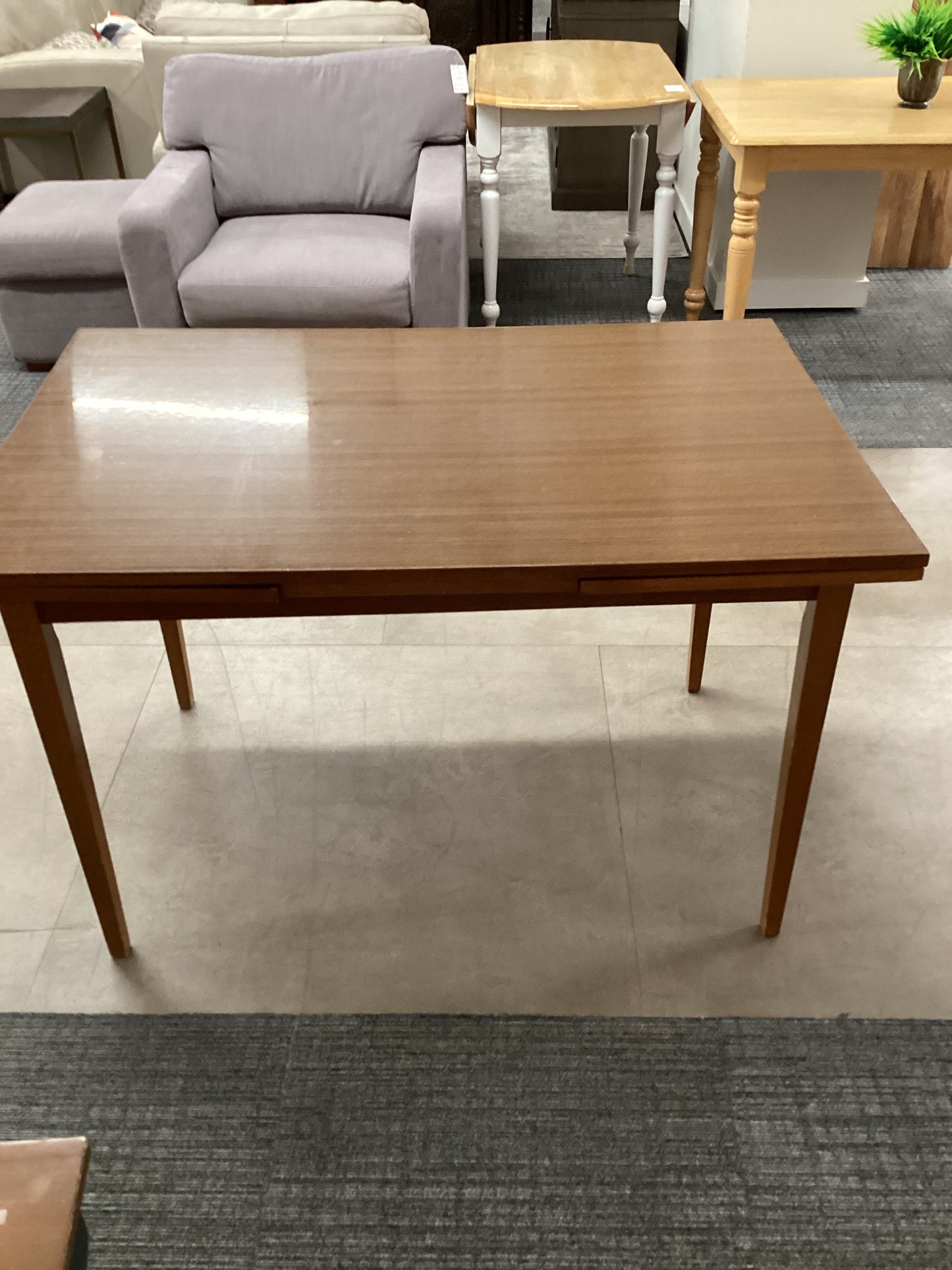 Billy Madison Table￼