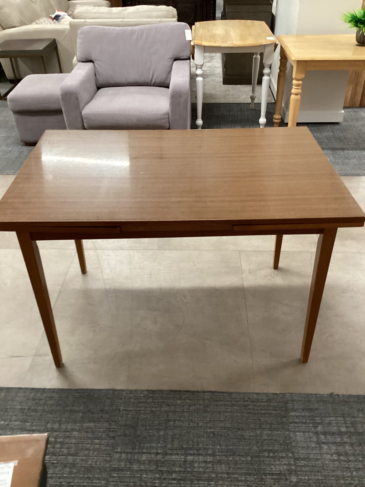 Billy Madison Table￼