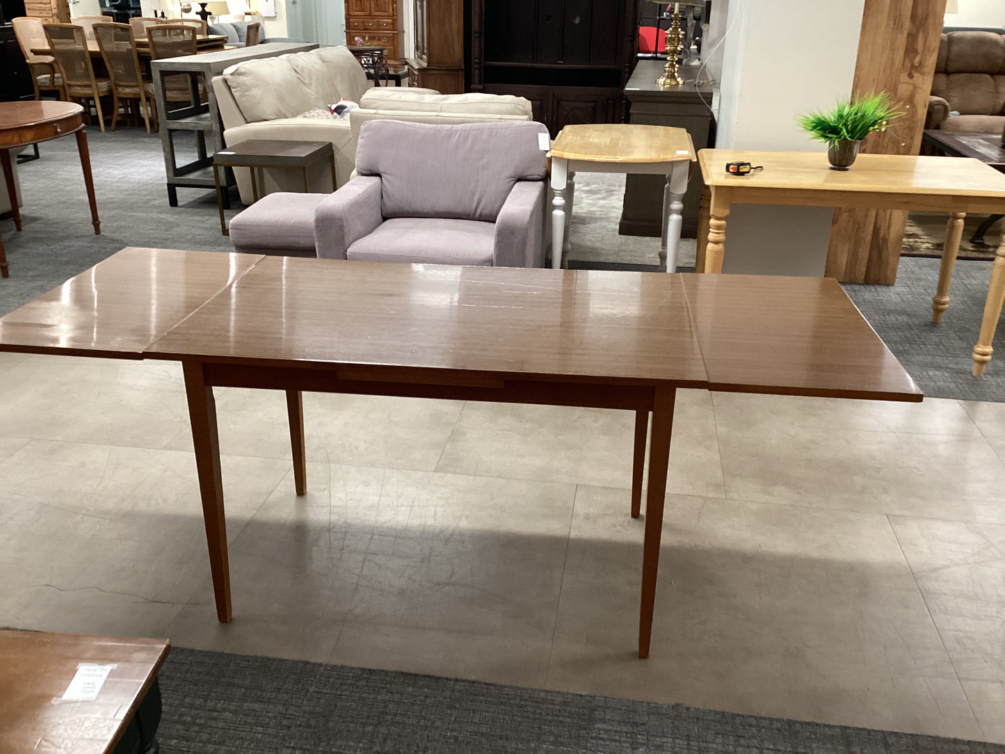 Billy Madison Table￼