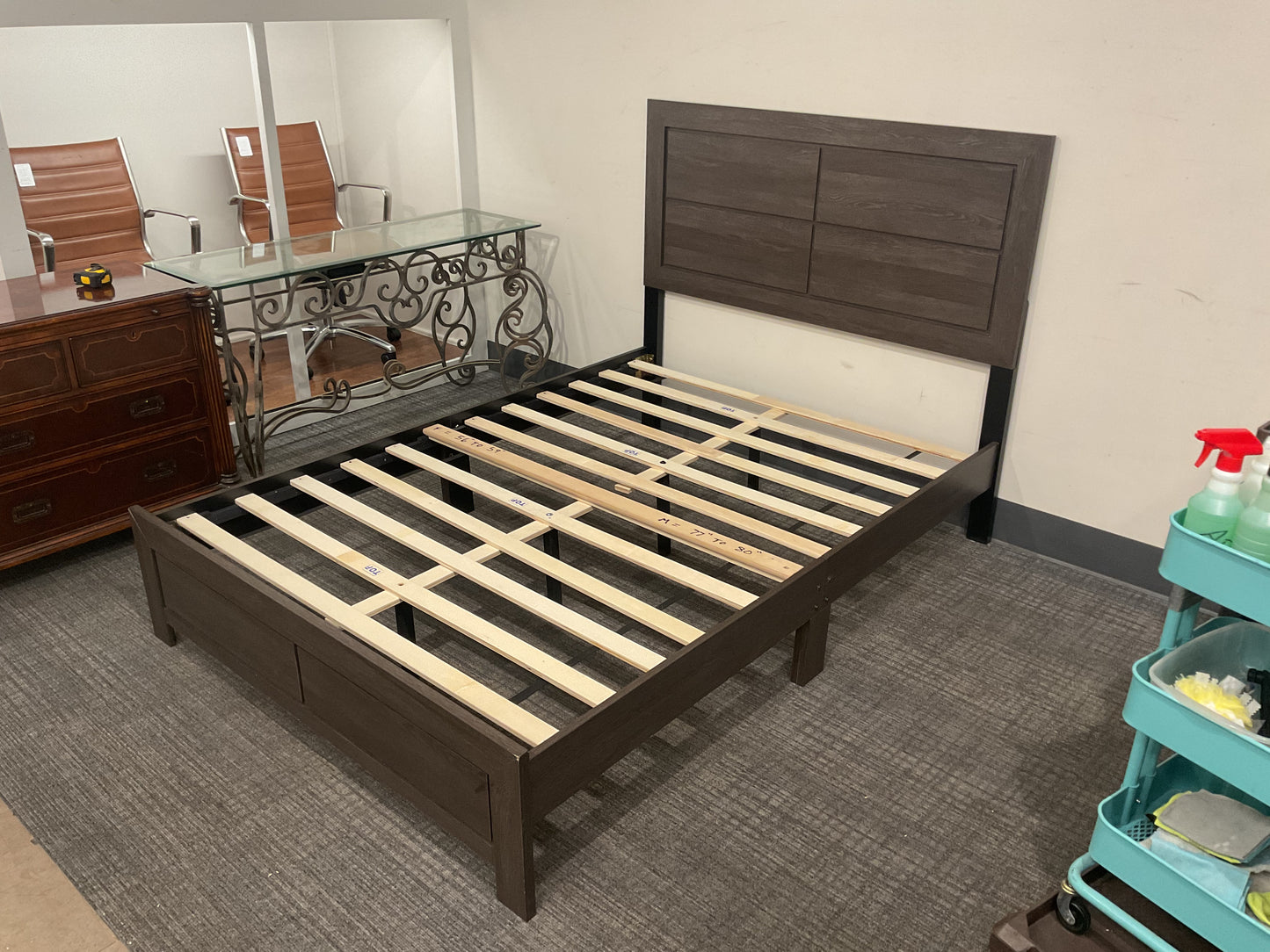 4 Quadrants Full Bed (B082)