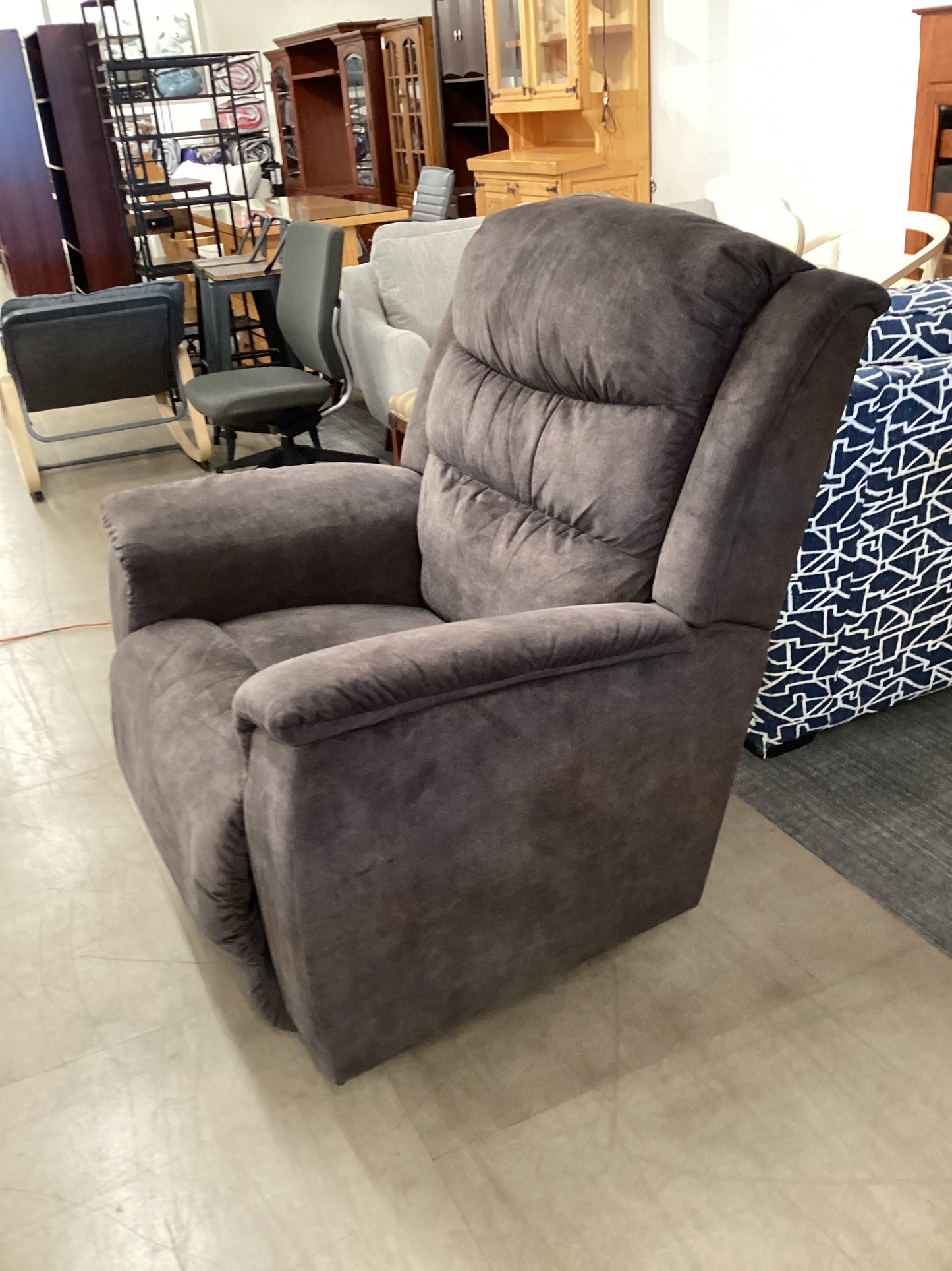 Move It, Move It Recliner