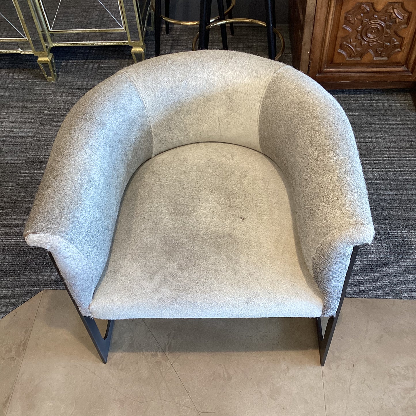 Barrel Hide Chair